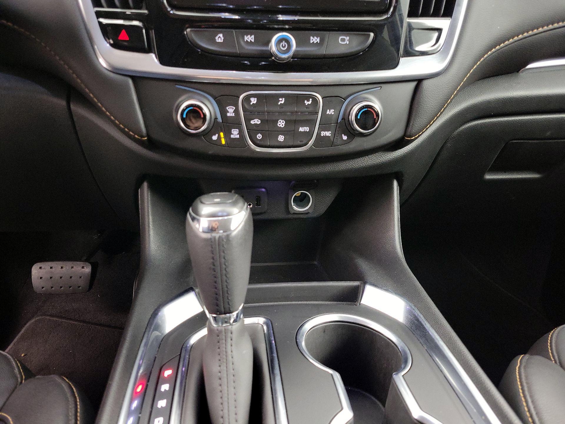 Thumbnail: 2019 Chevrolet Traverse - 17