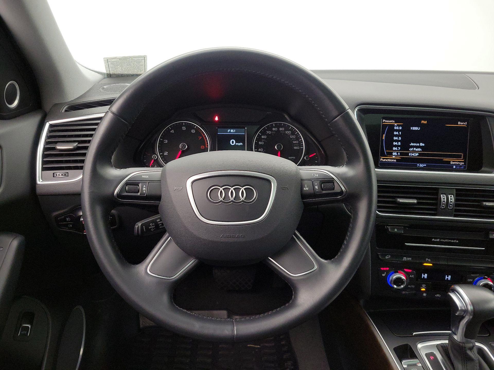 Thumbnail: 2016 Audi Q5 - 10