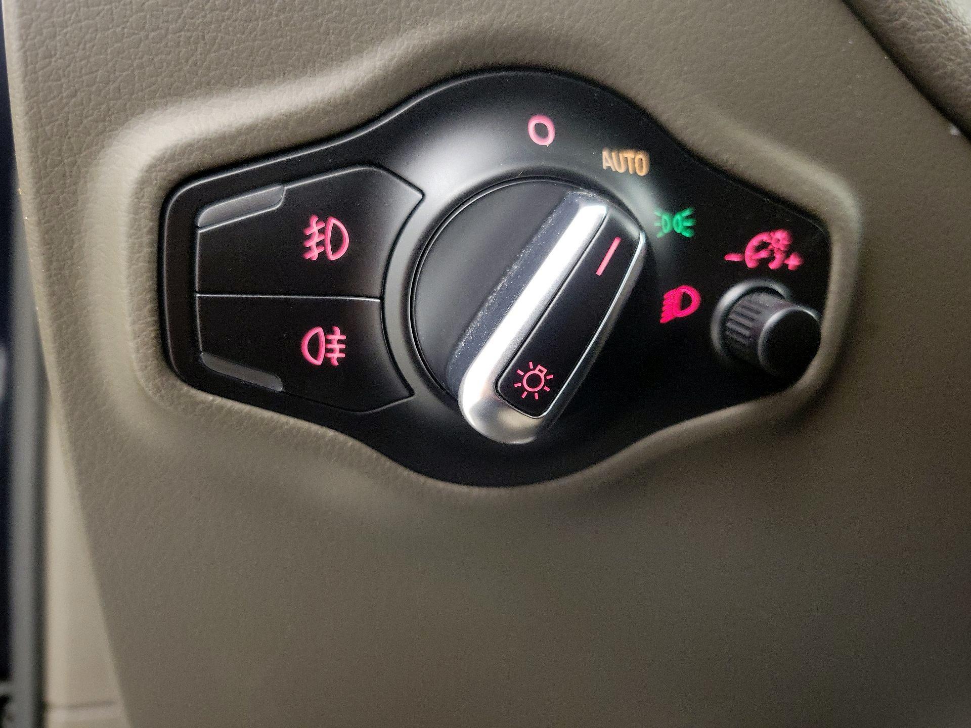 Thumbnail: 2017 Audi Q5 - 13