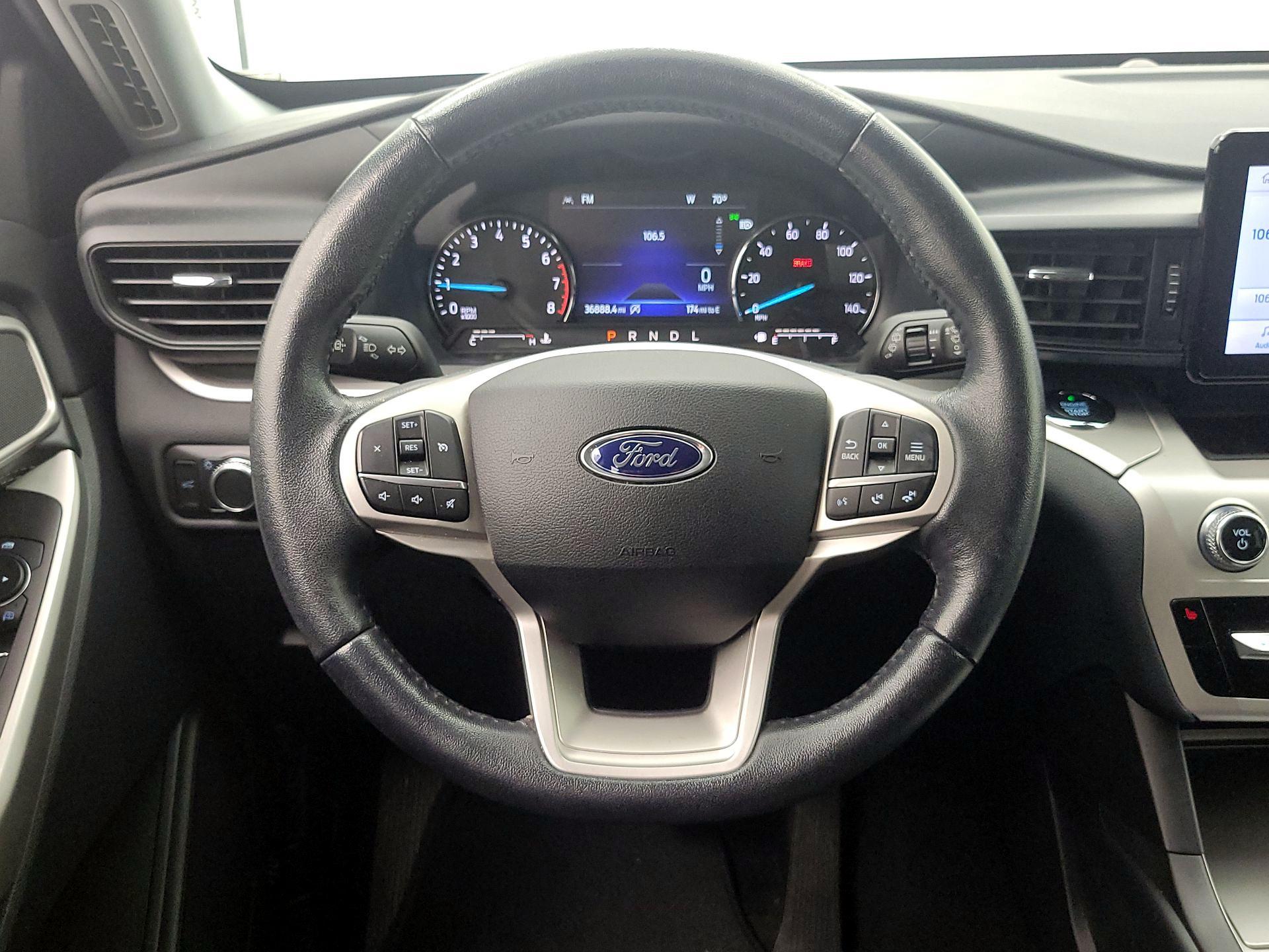 Thumbnail: 2021 Ford Explorer - 10