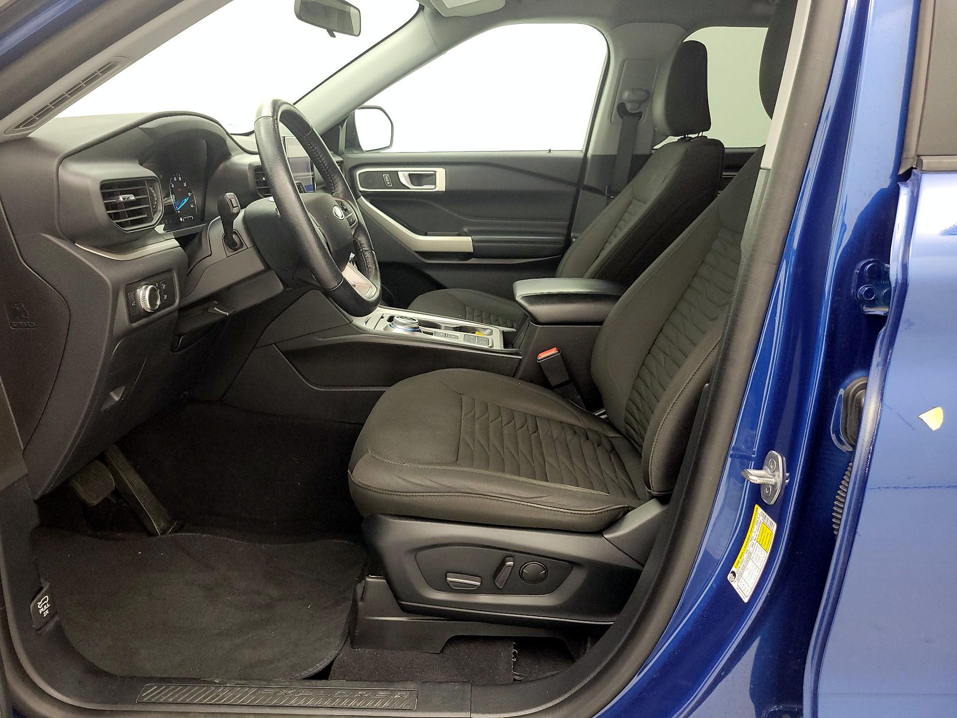 Thumbnail: 2021 Ford Explorer - 11