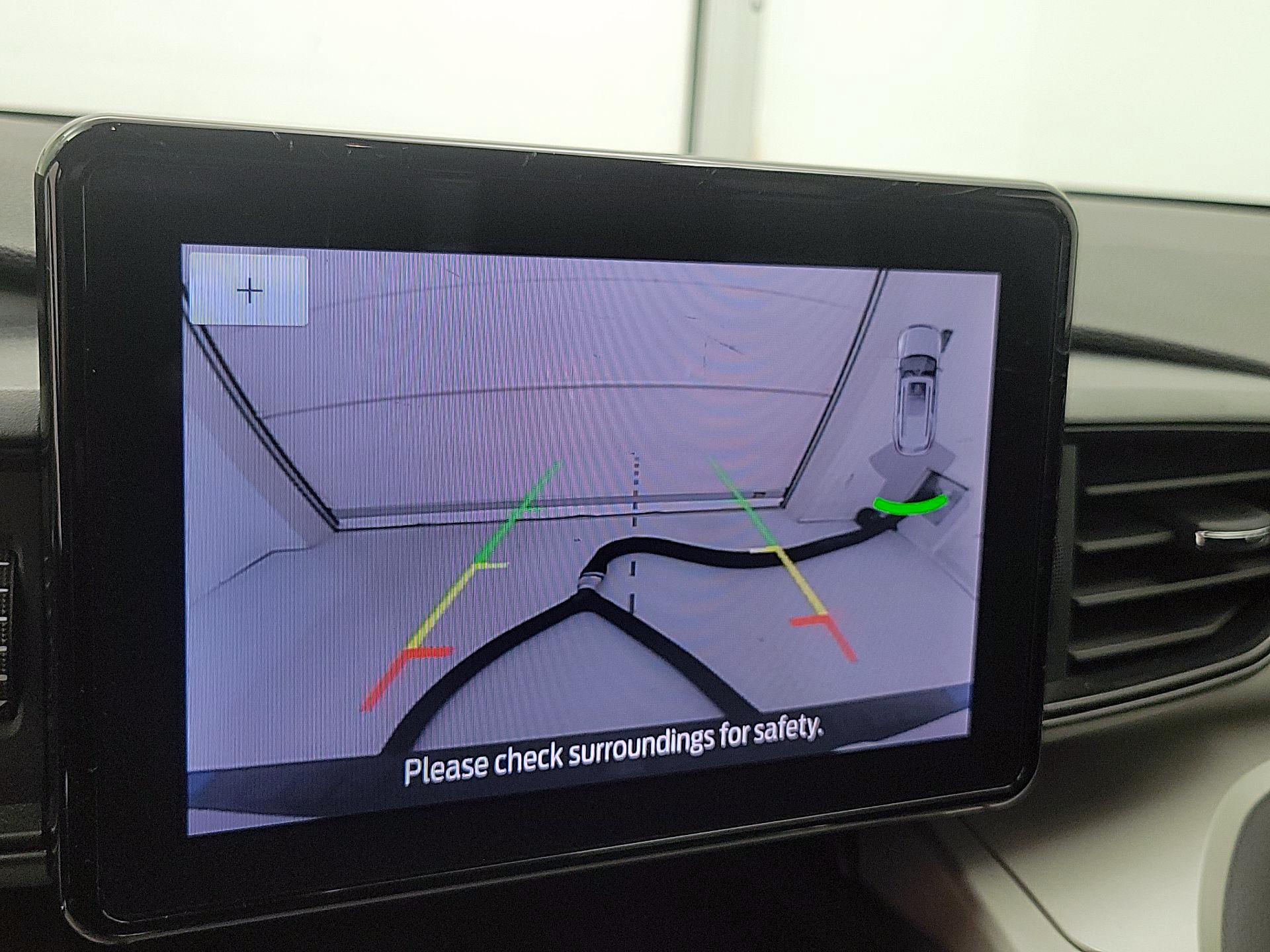 Thumbnail: 2021 Ford Explorer - 14