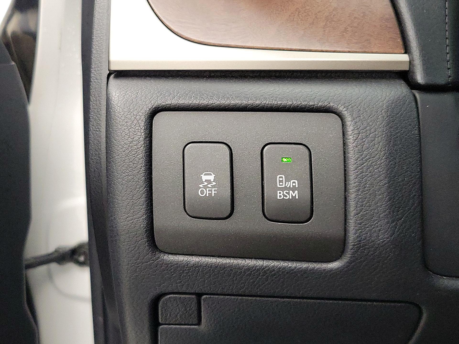 Thumbnail: 2014 Lexus GS - 13