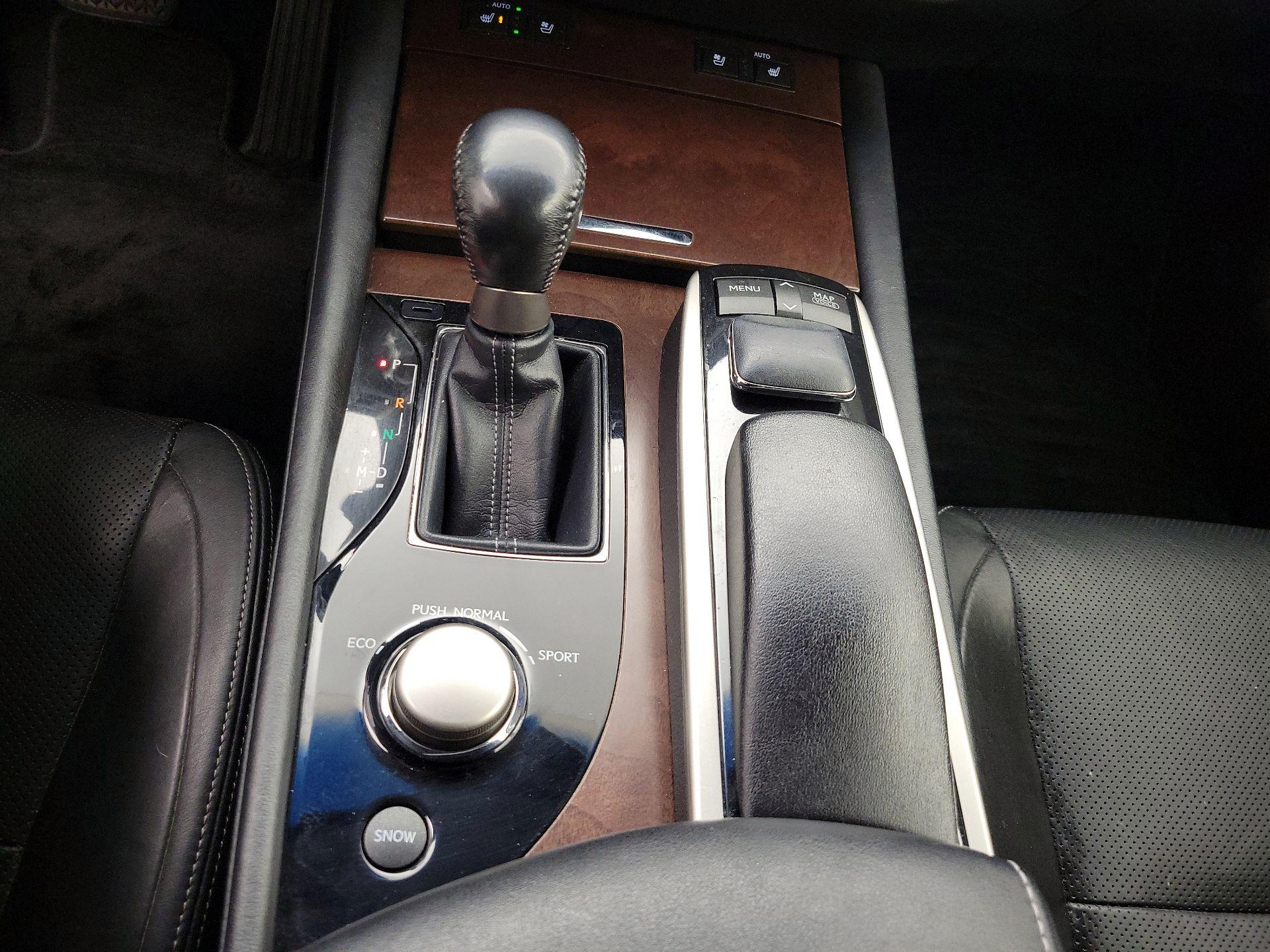 Thumbnail: 2014 Lexus GS - 18