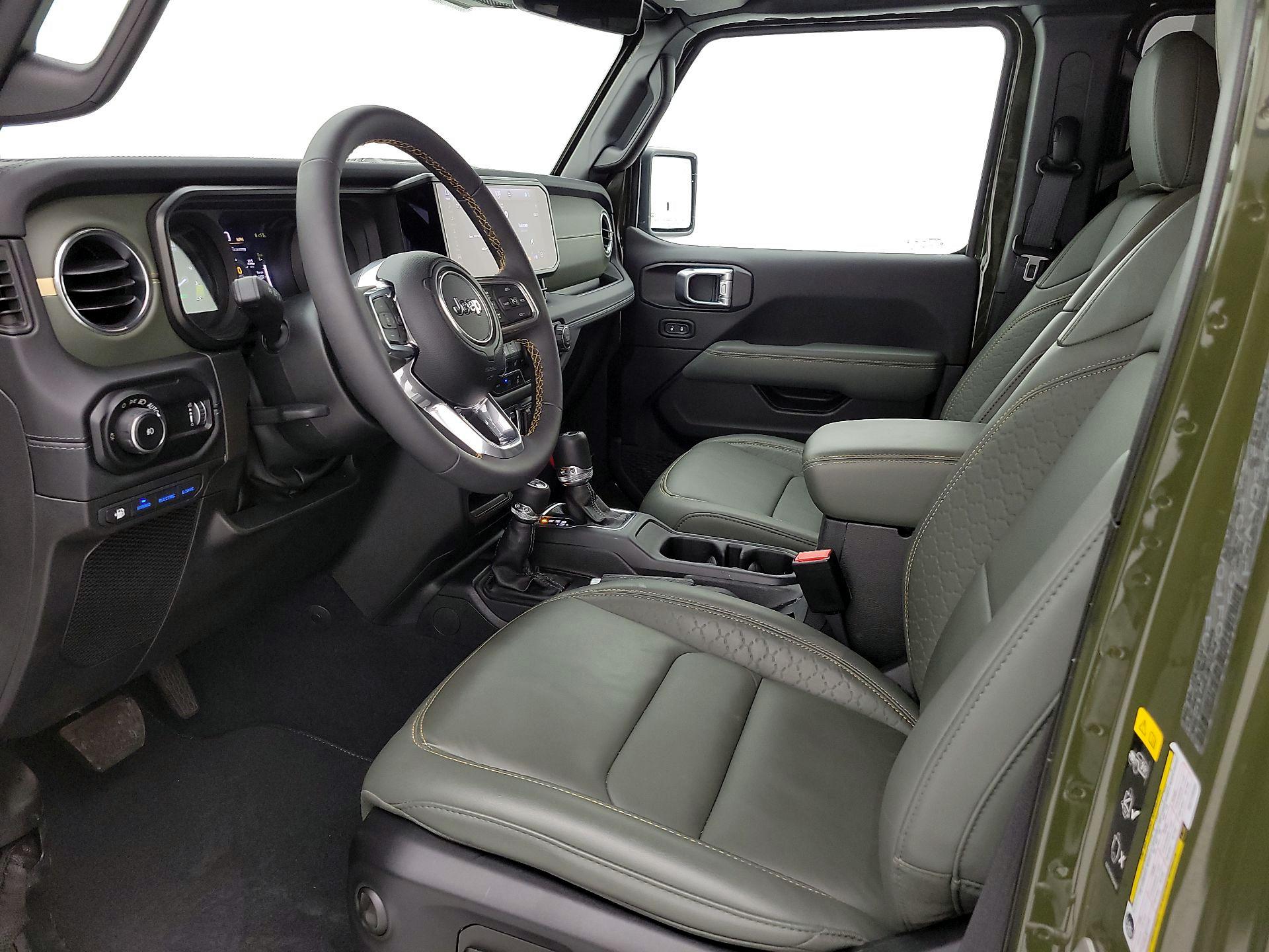 Thumbnail: 2024 Jeep Wrangler - 11