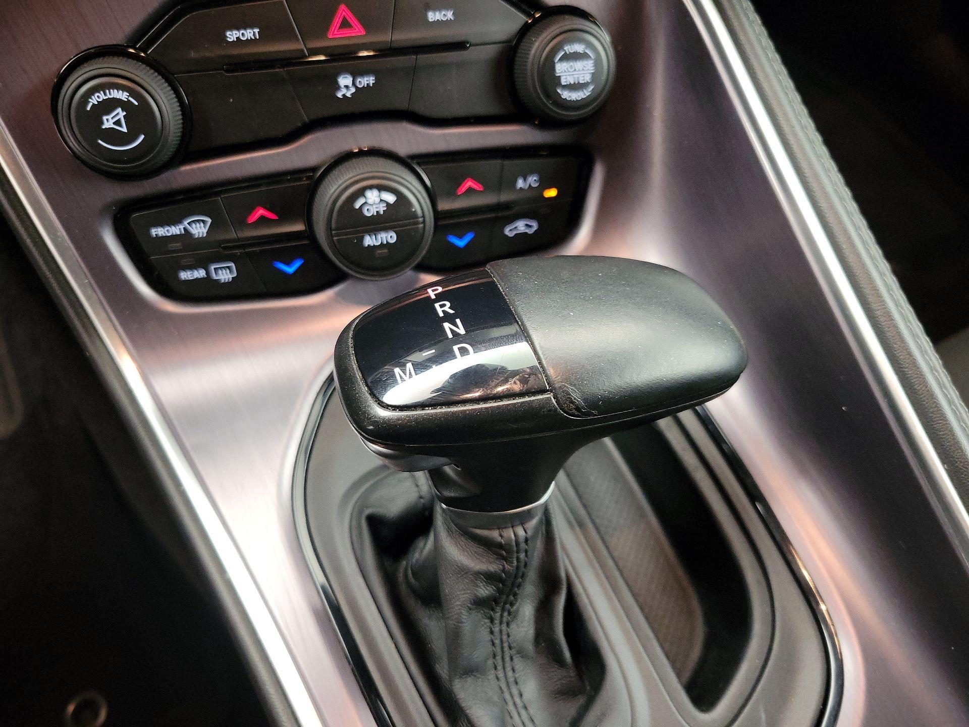 Thumbnail: 2016 Dodge Challenger - 16