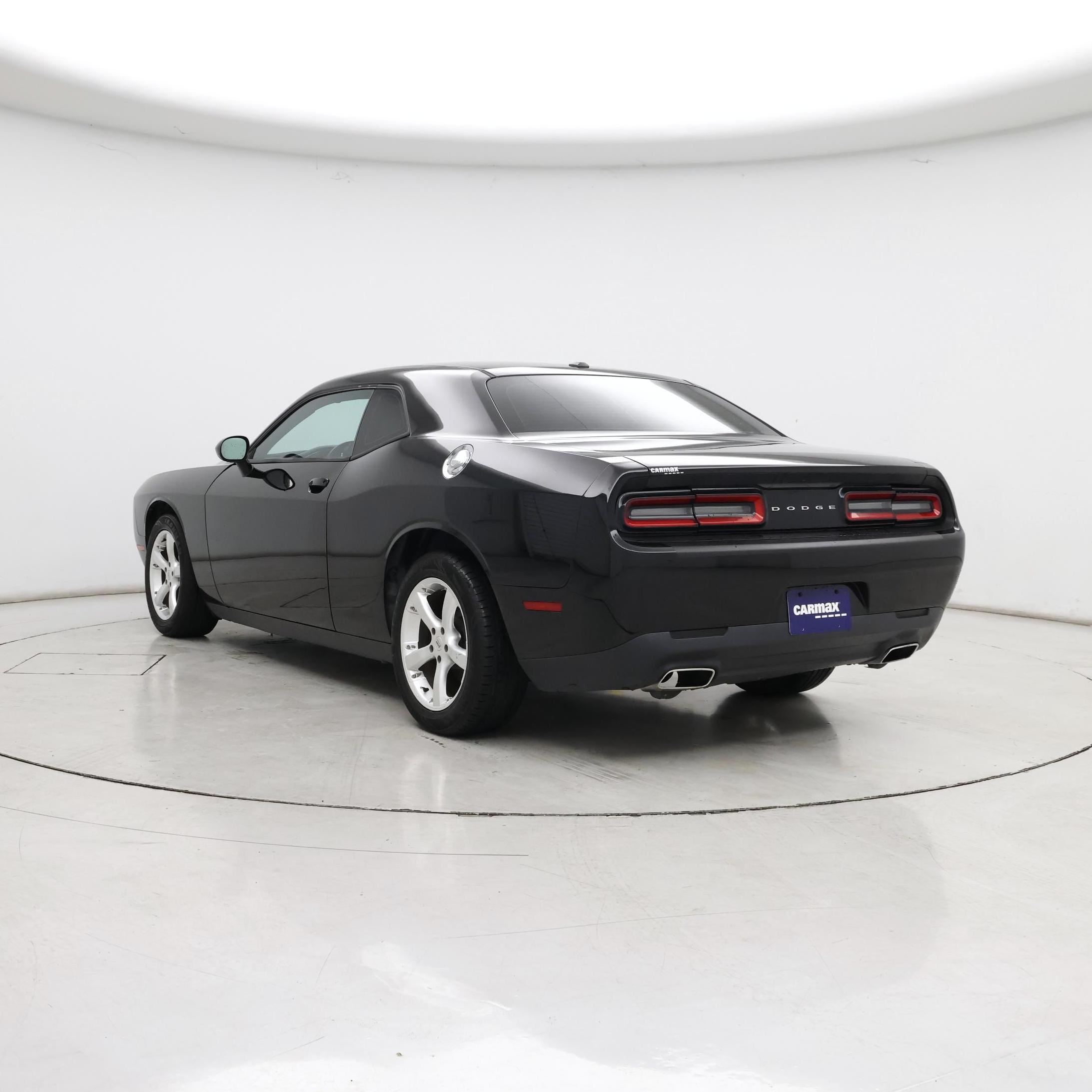 Thumbnail: 2016 Dodge Challenger - 2