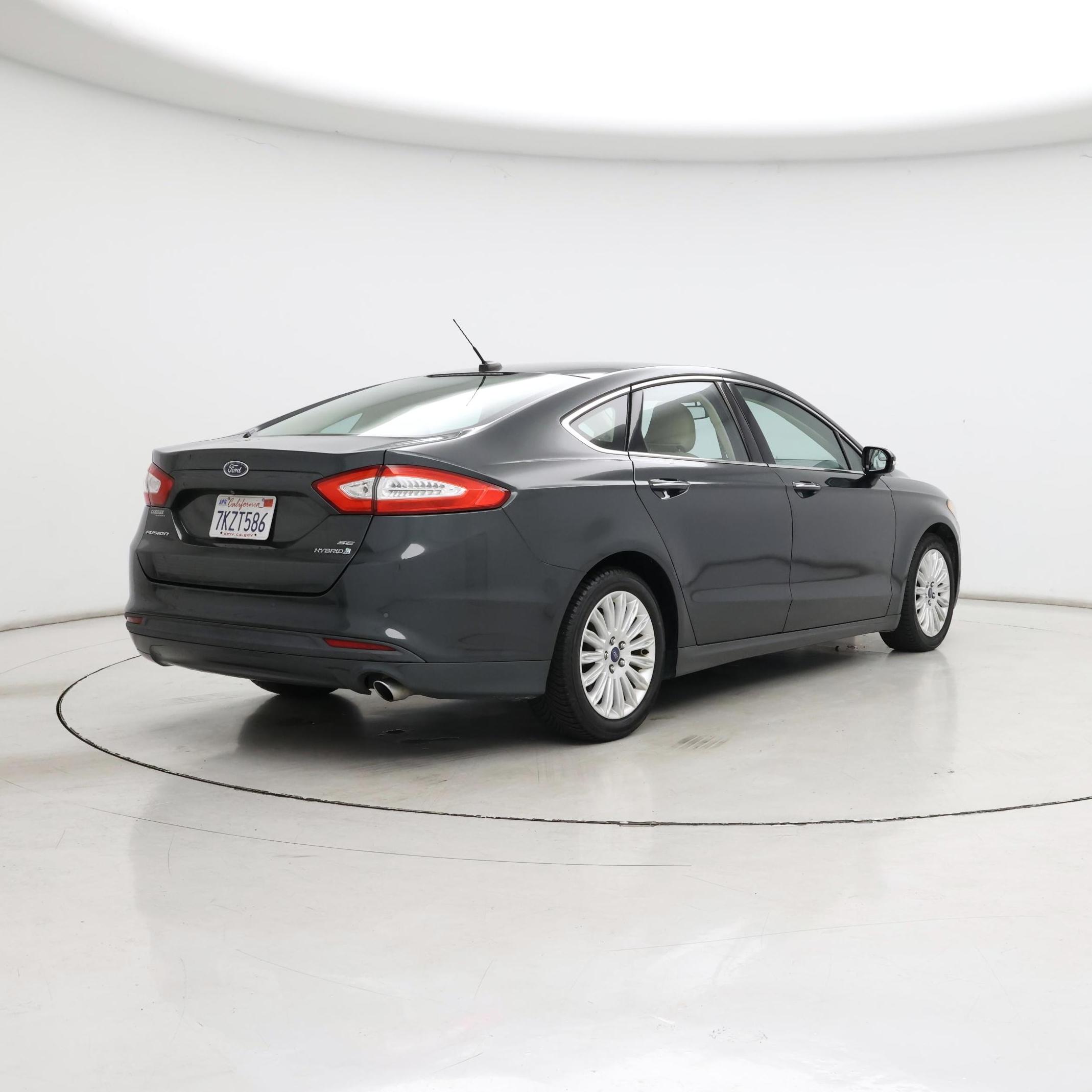 Thumbnail: 2015 Ford Fusion - 8