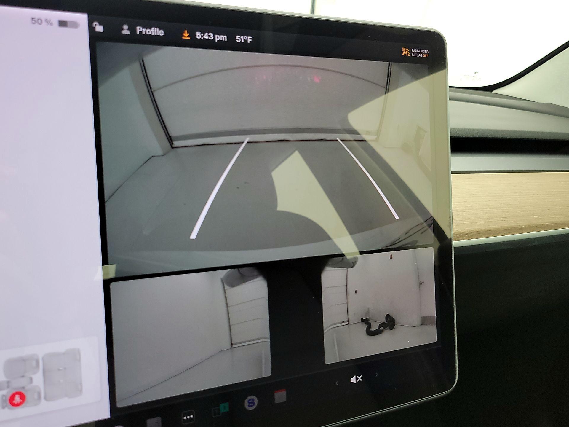 Thumbnail: 2020 Tesla Model 3 - 14