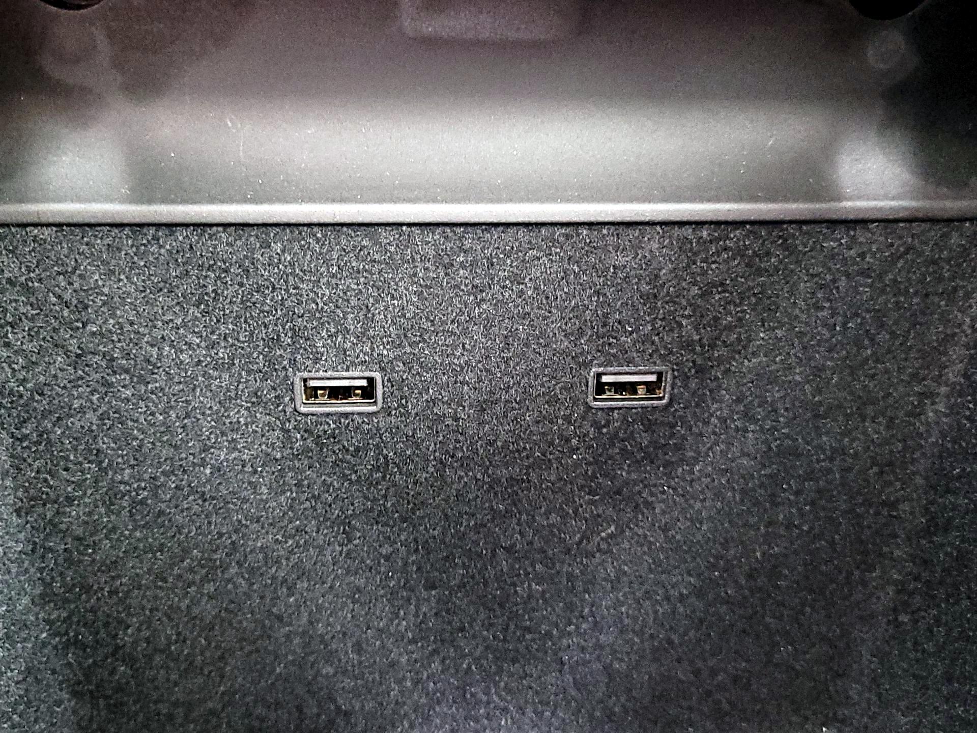 Thumbnail: 2020 Tesla Model 3 - 18