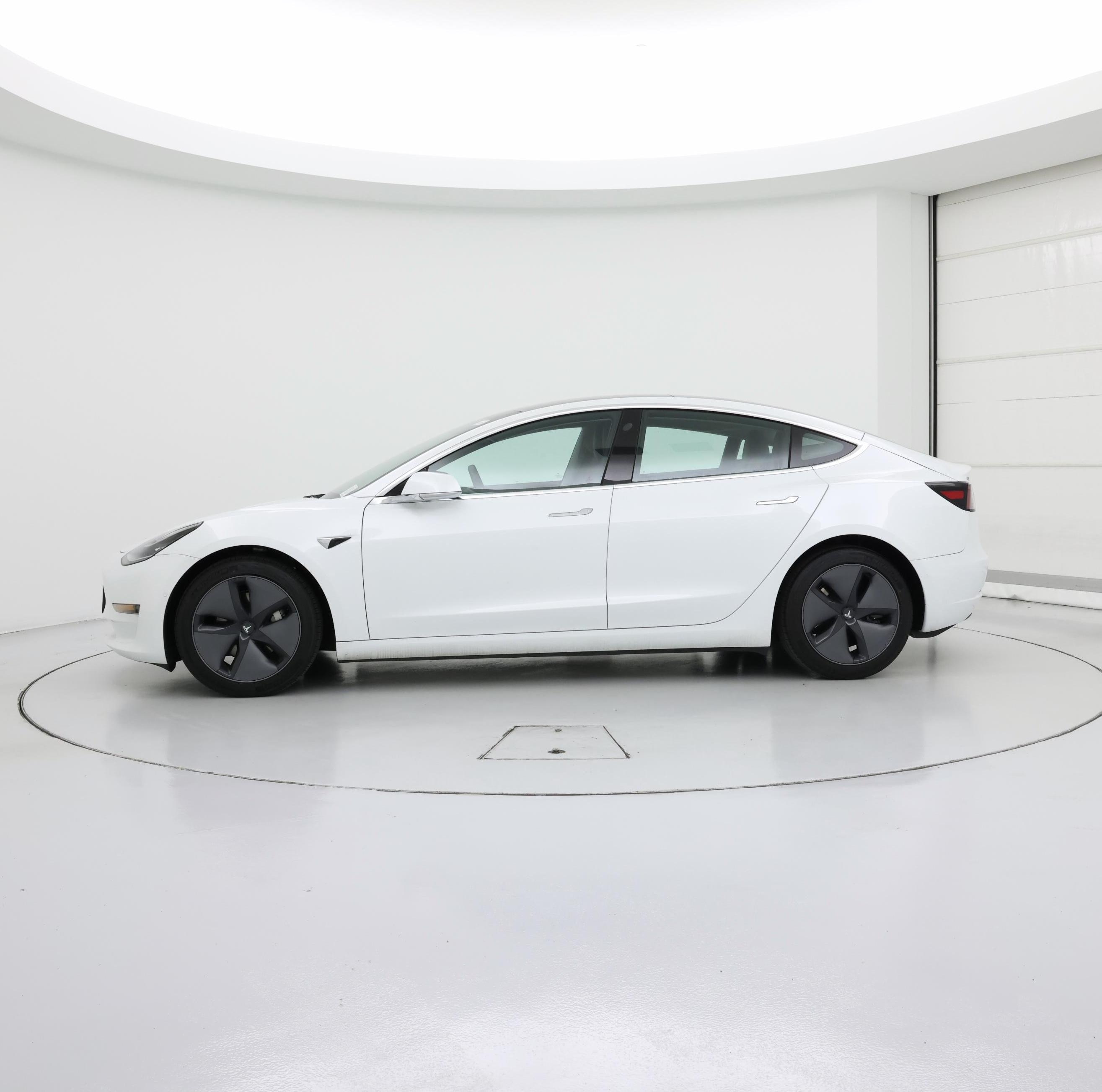 Thumbnail: 2020 Tesla Model 3 - 3