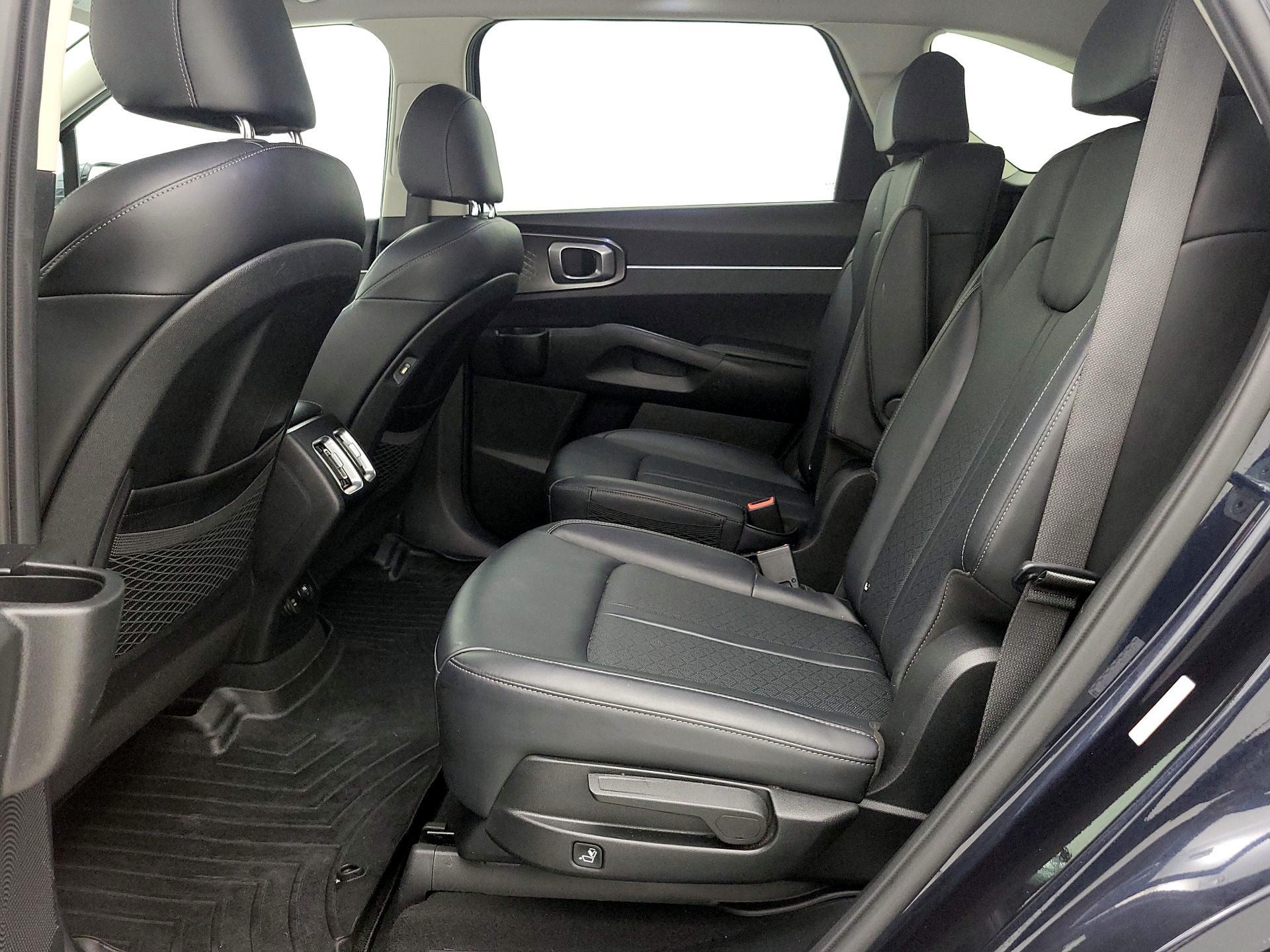 Thumbnail: 2021 Kia Sorento - 19