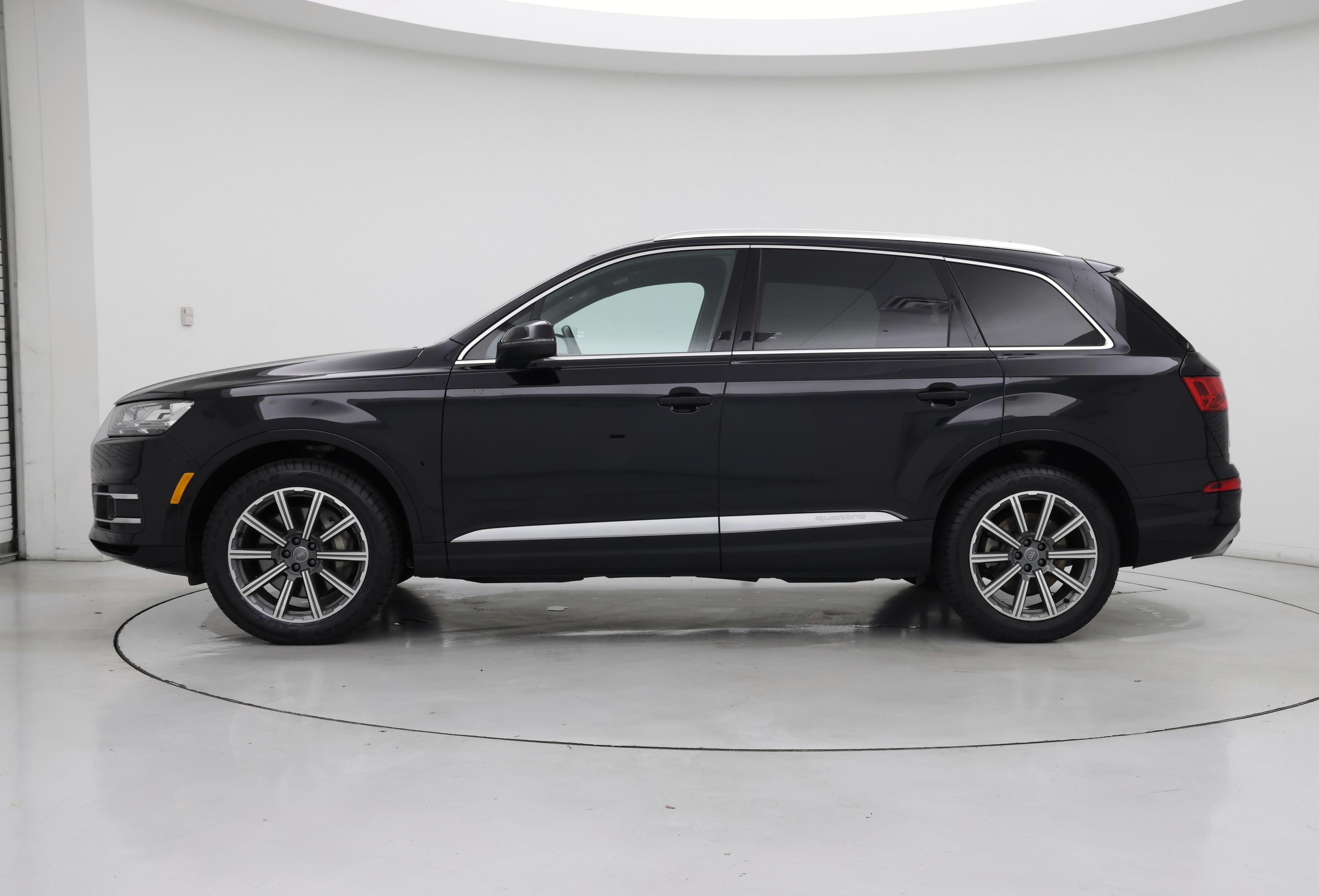 Thumbnail: 2019 Audi Q7 - 3