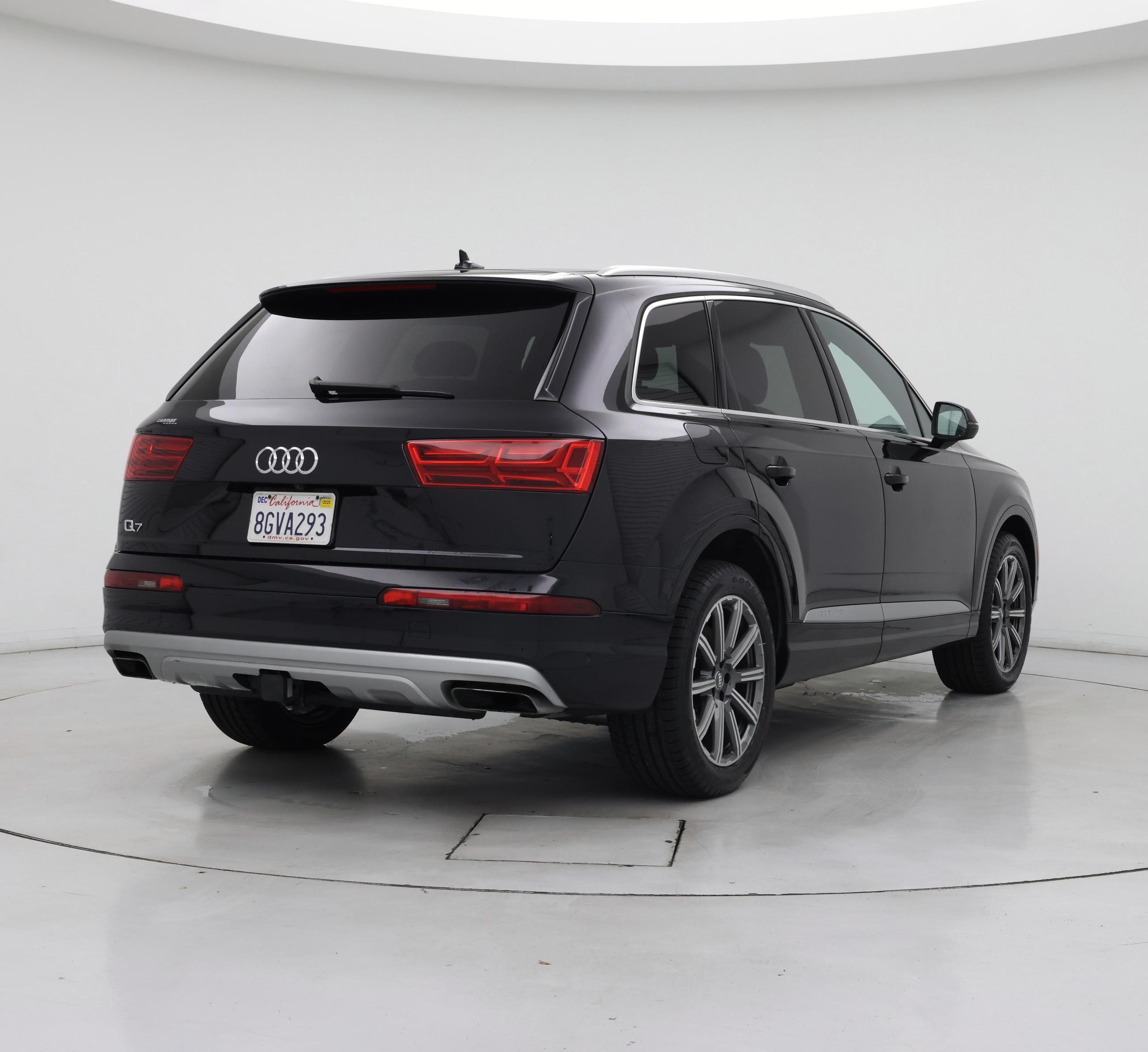 Thumbnail: 2019 Audi Q7 - 8