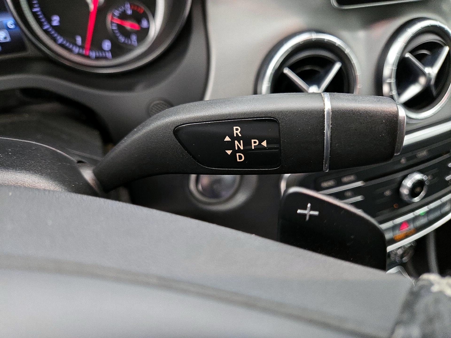 Thumbnail: 2018 Mercedes-Benz CLA - 17