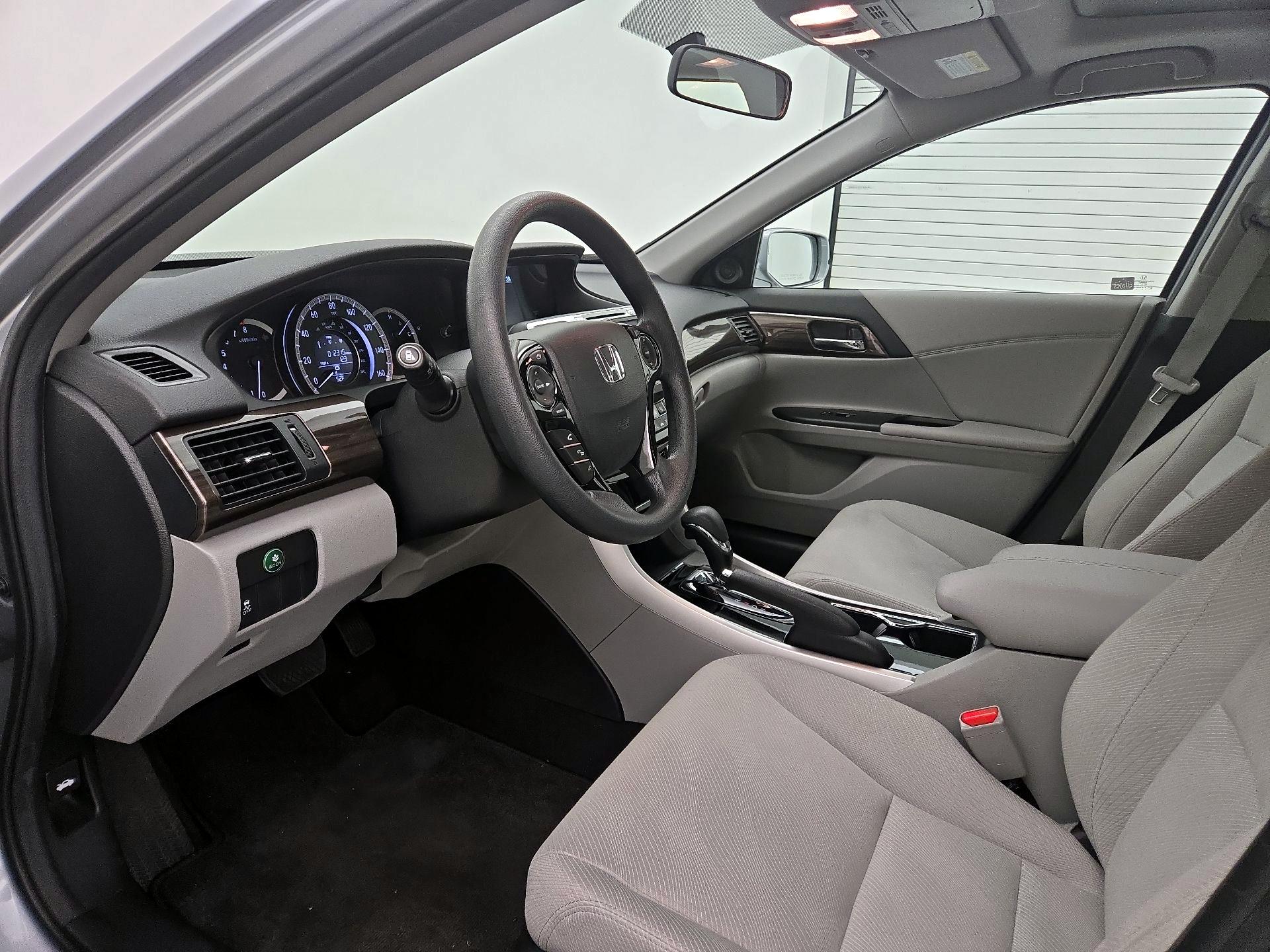 Thumbnail: 2016 Honda Accord - 11