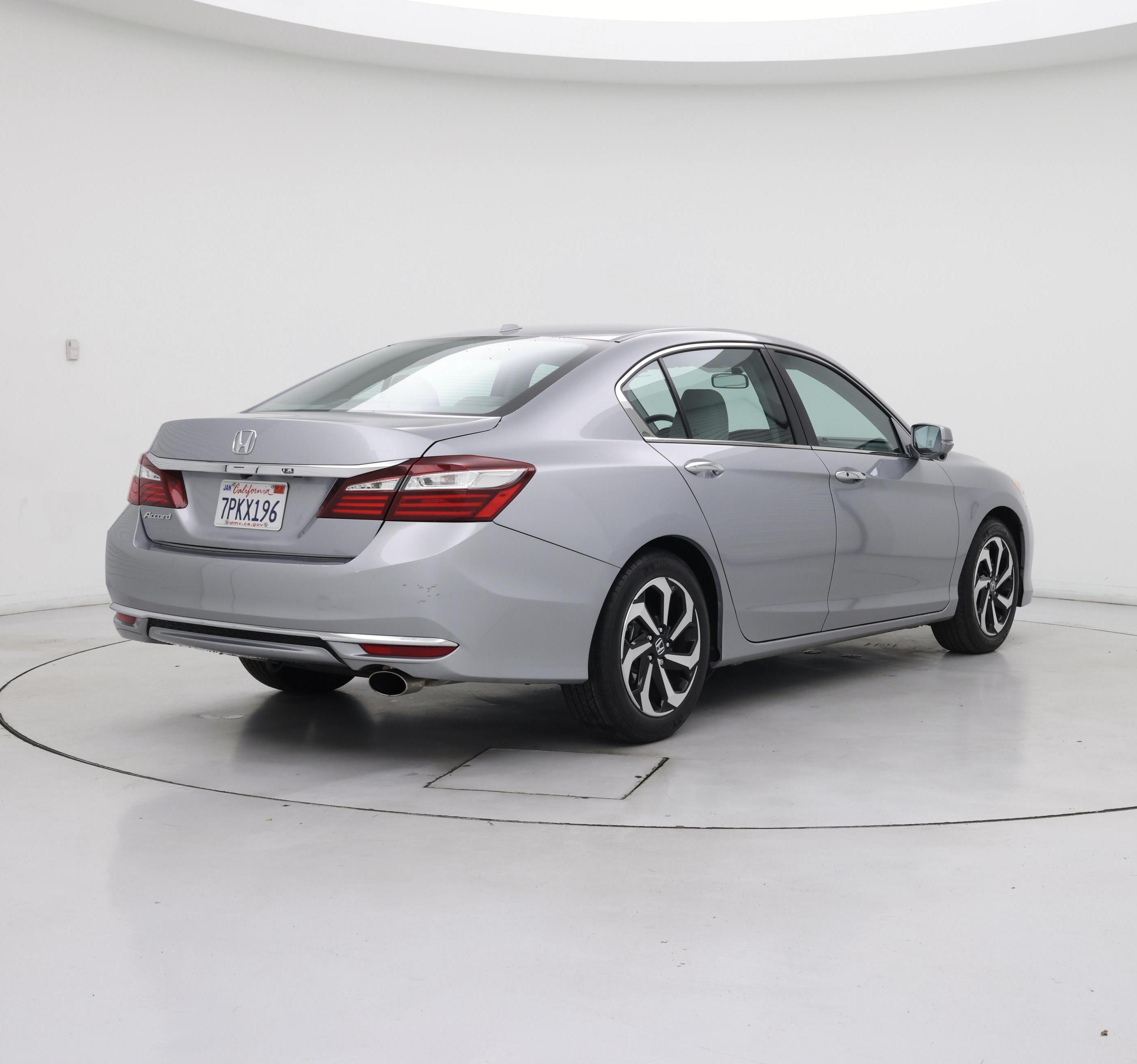 Thumbnail: 2016 Honda Accord - 8