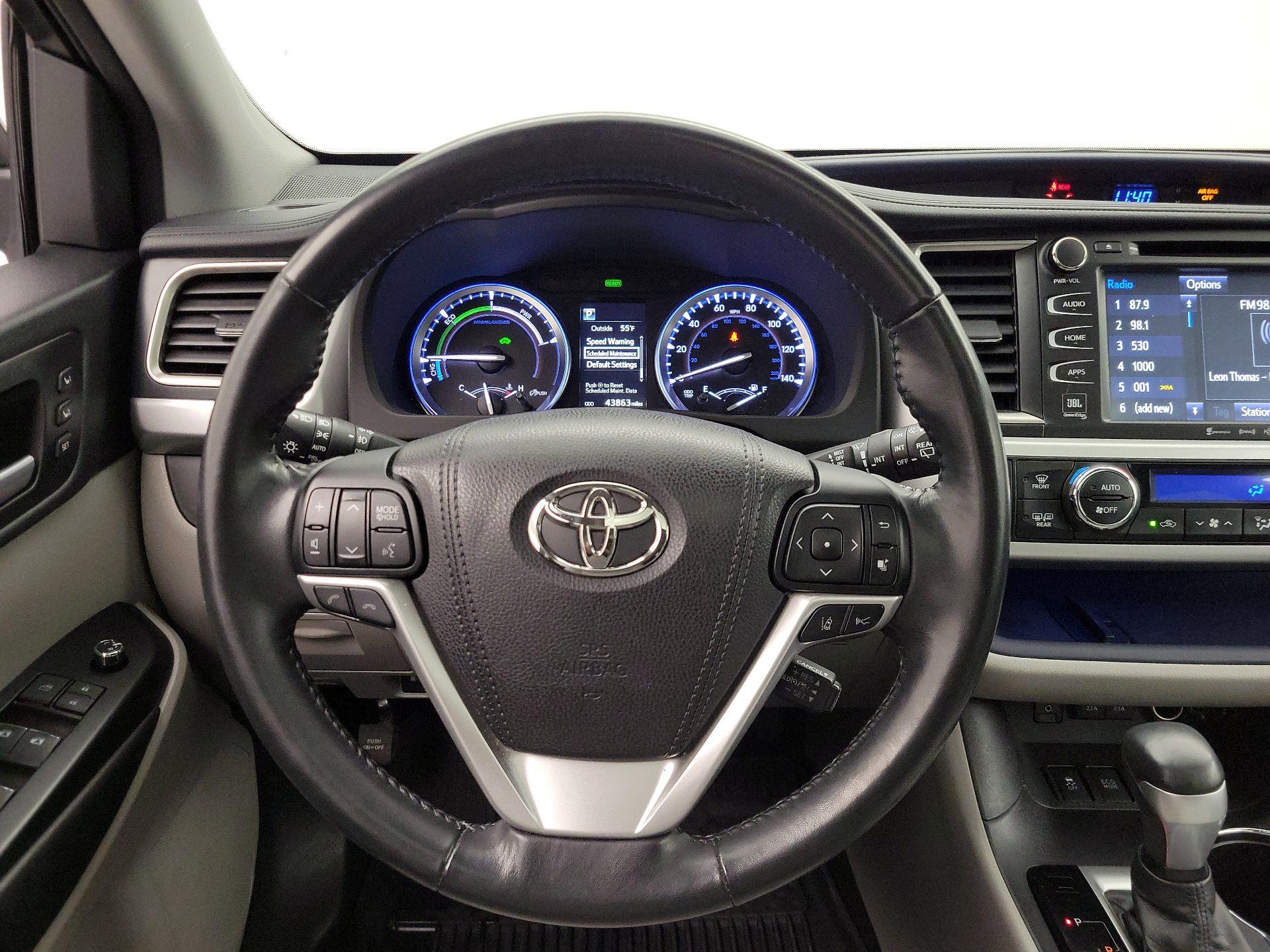 Thumbnail: 2018 Toyota Highlander - 10