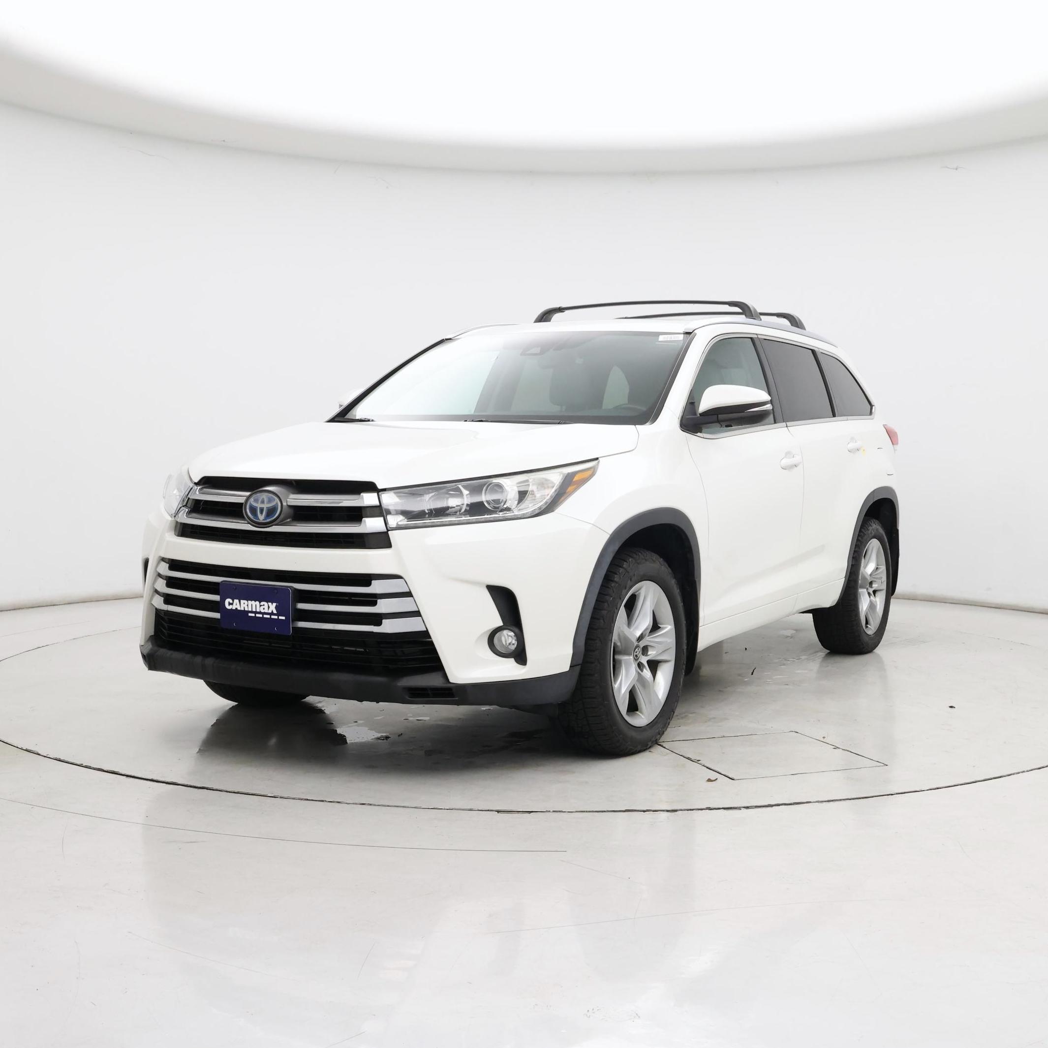 Thumbnail: 2018 Toyota Highlander - 4
