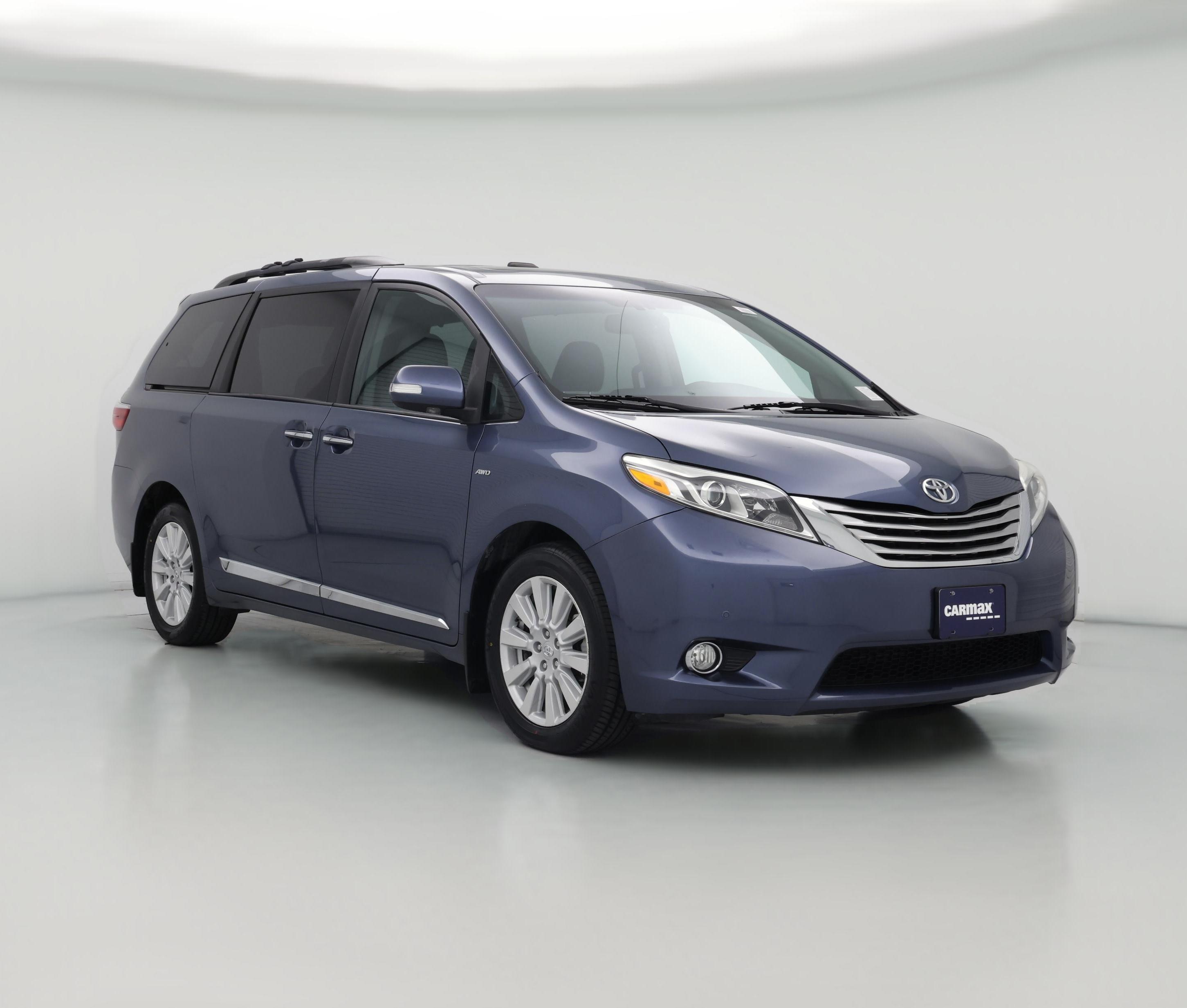 Thumbnail: 2017 Toyota Sienna - 1