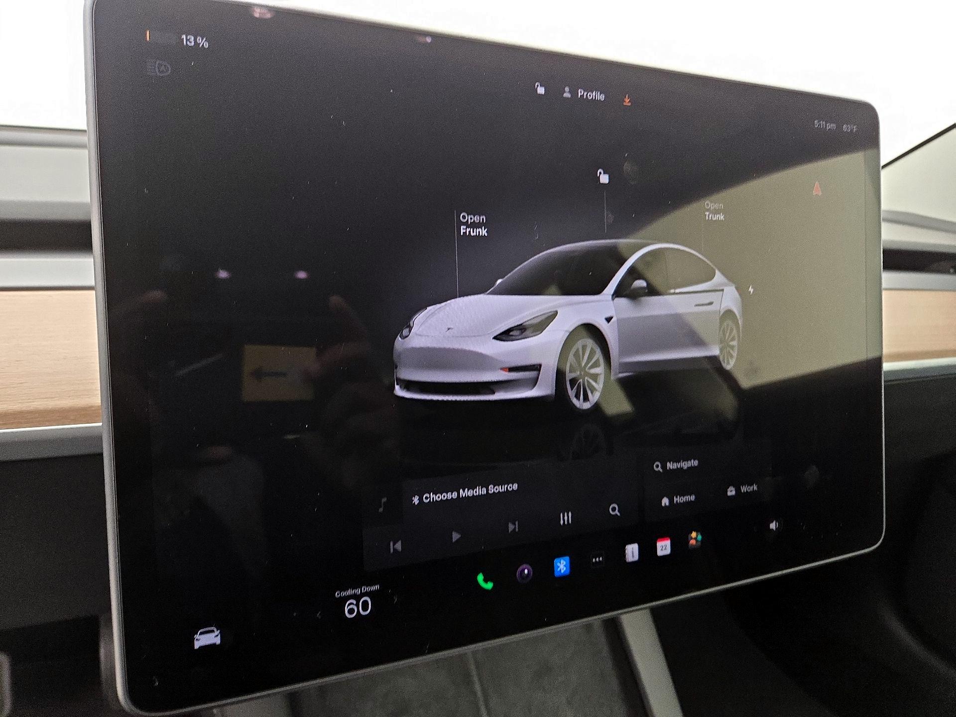 Thumbnail: 2022 Tesla Model 3 - 14