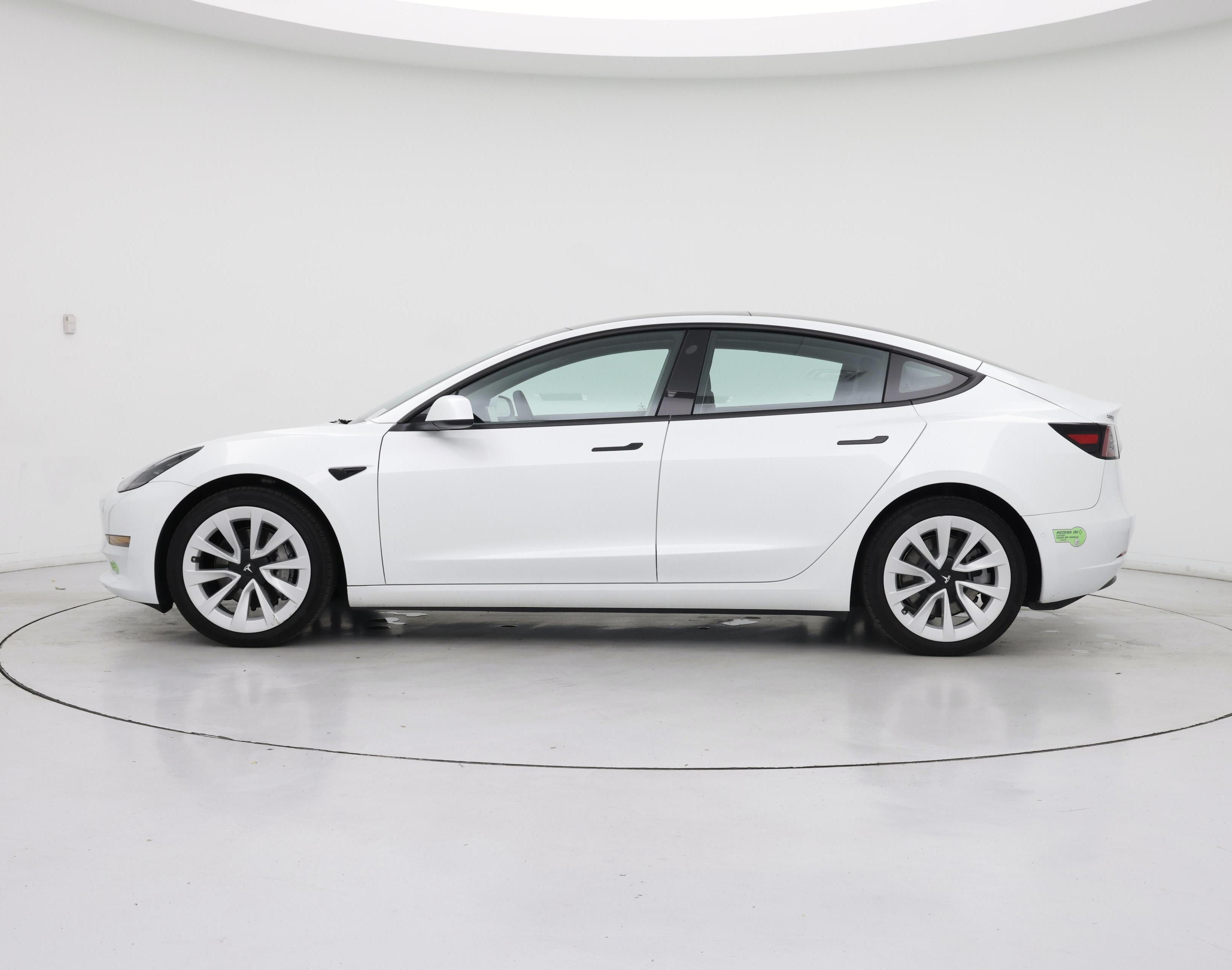 Thumbnail: 2022 Tesla Model 3 - 3