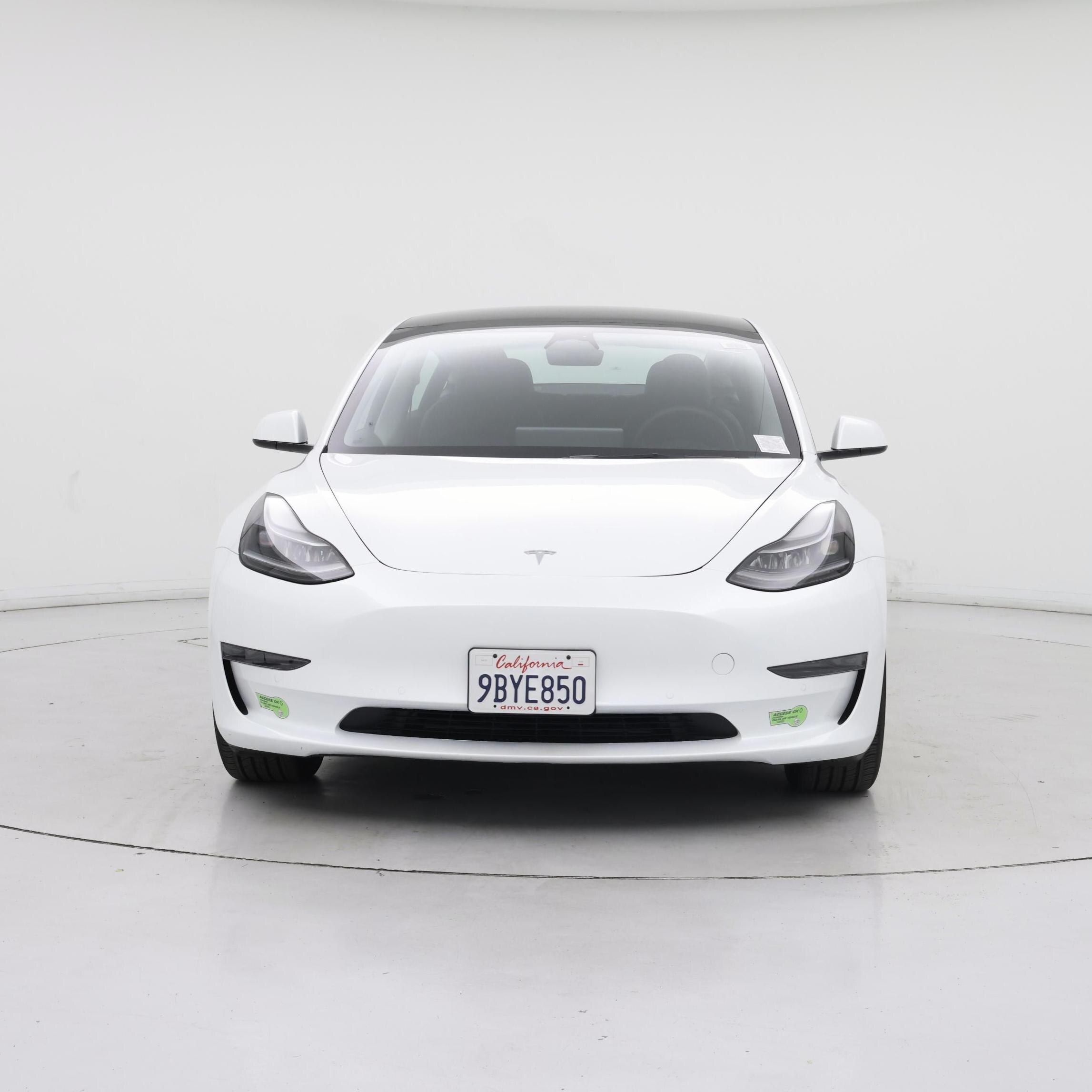 Thumbnail: 2022 Tesla Model 3 - 5