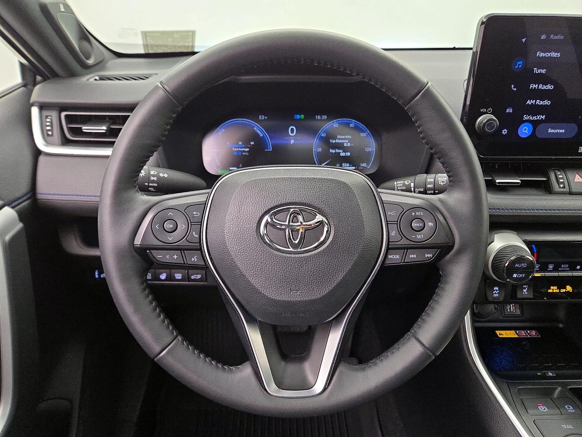 Thumbnail: 2024 Toyota RAV4 - 10