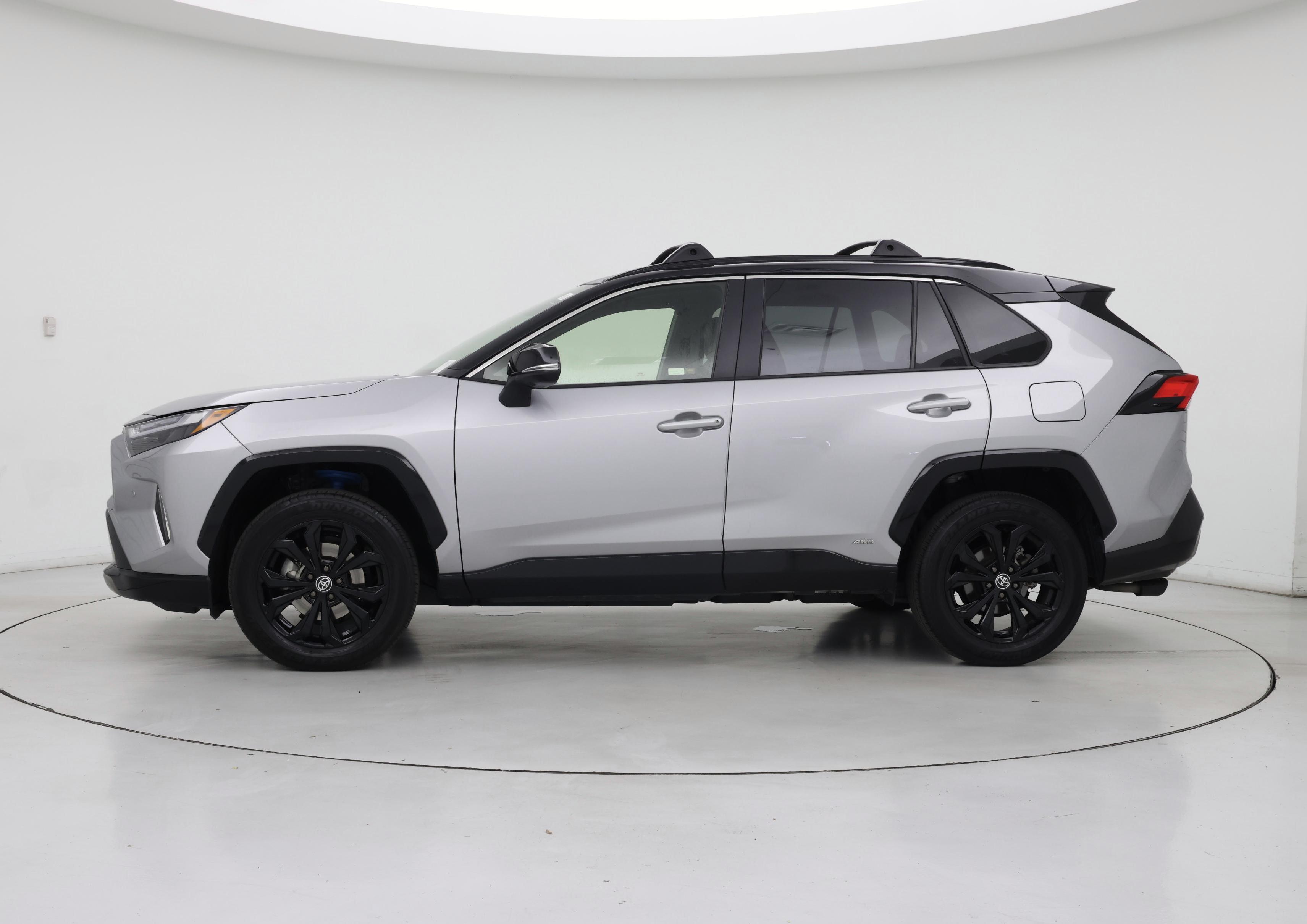 Thumbnail: 2024 Toyota RAV4 - 3