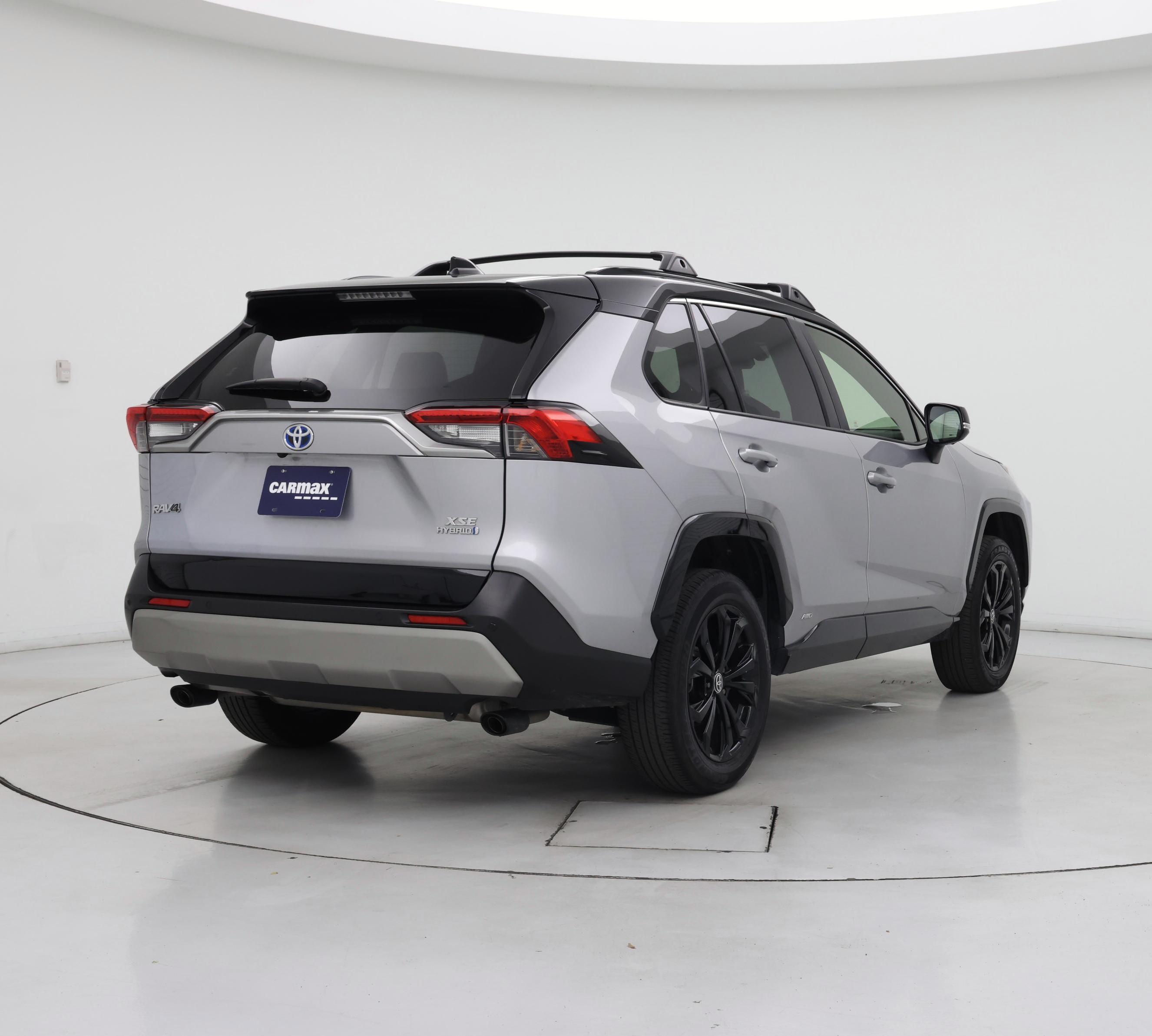 Thumbnail: 2024 Toyota RAV4 - 8