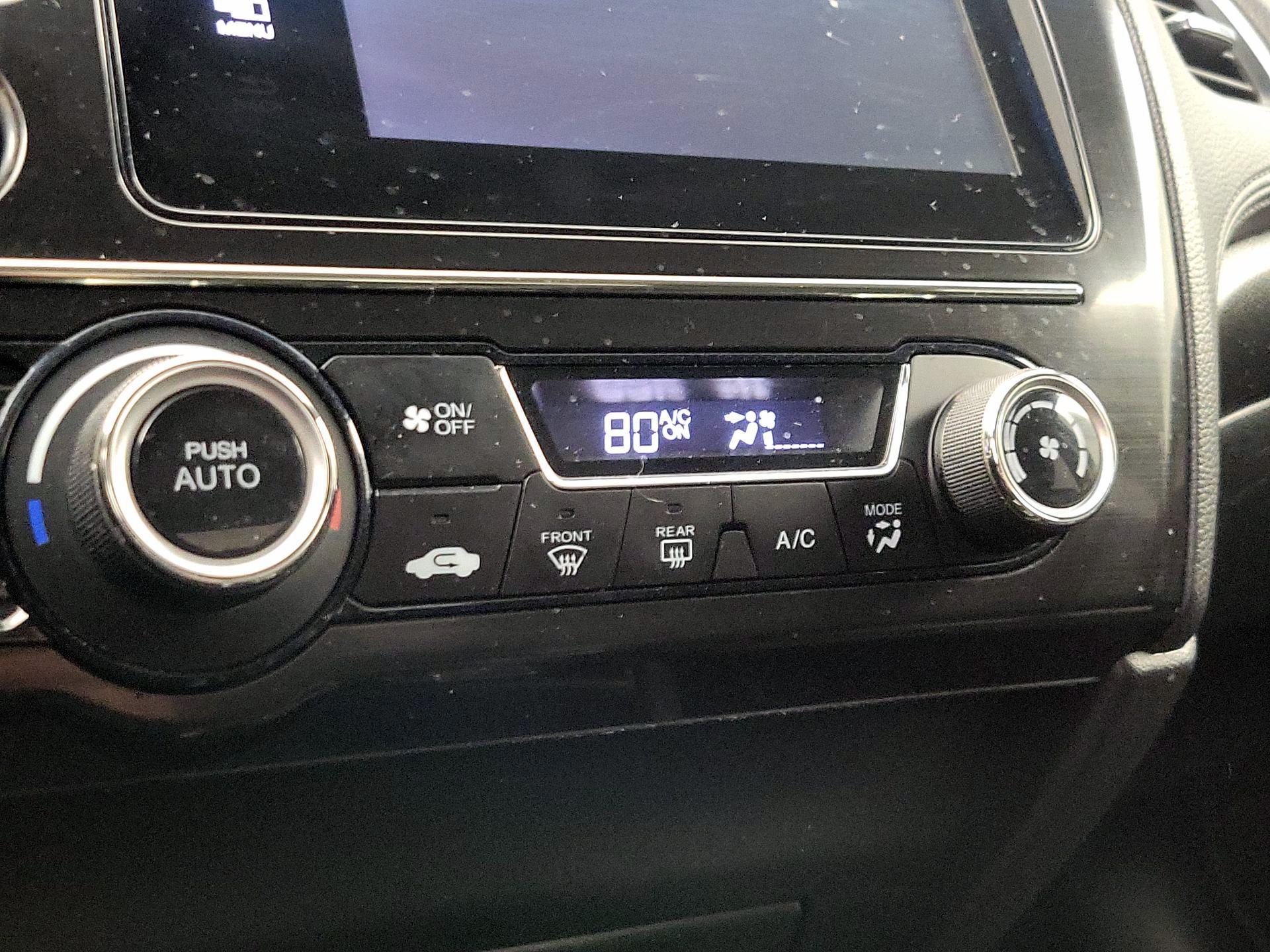 Thumbnail: 2014 Honda Civic - 16