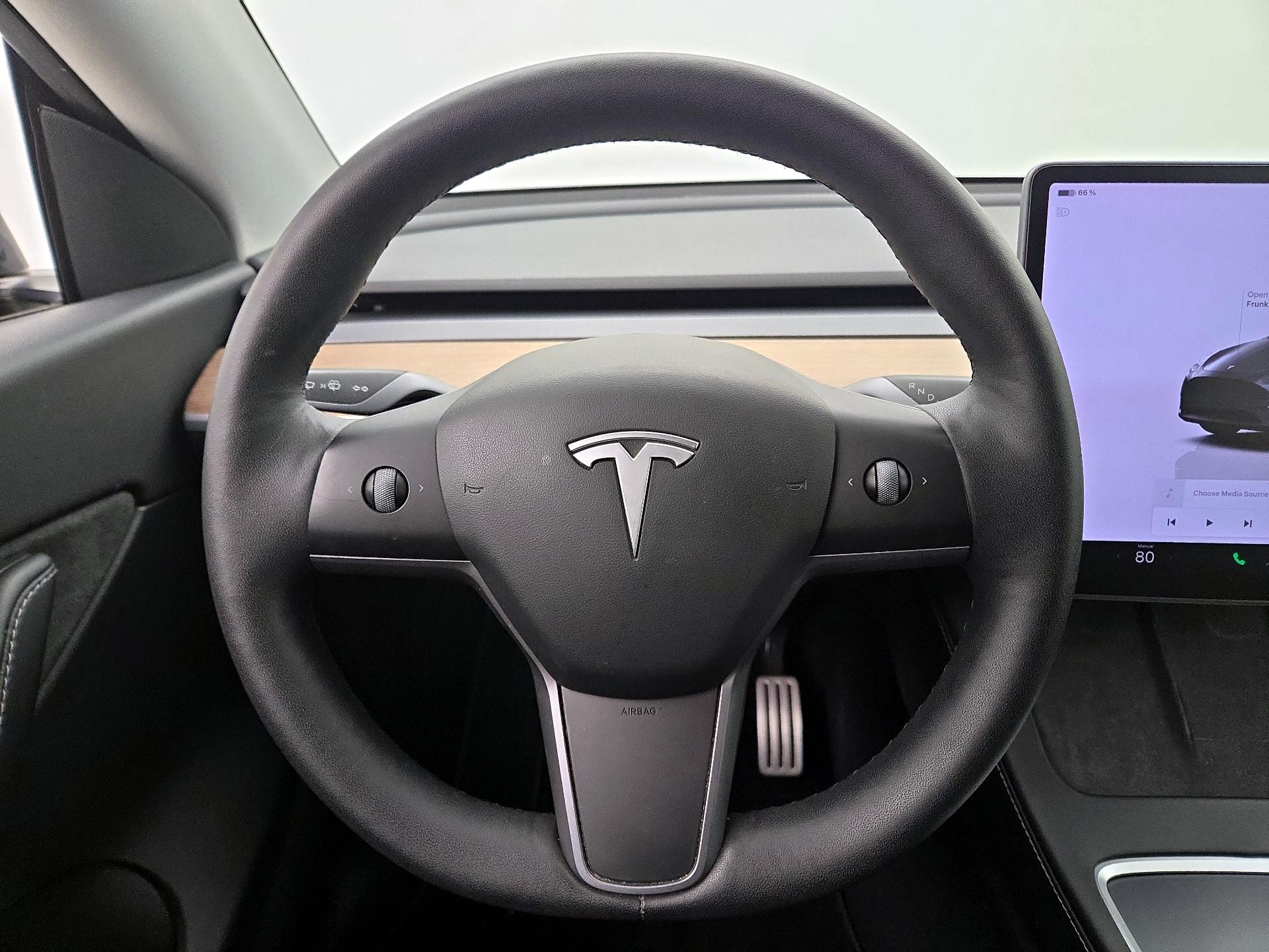 Thumbnail: 2022 Tesla Model Y - 10