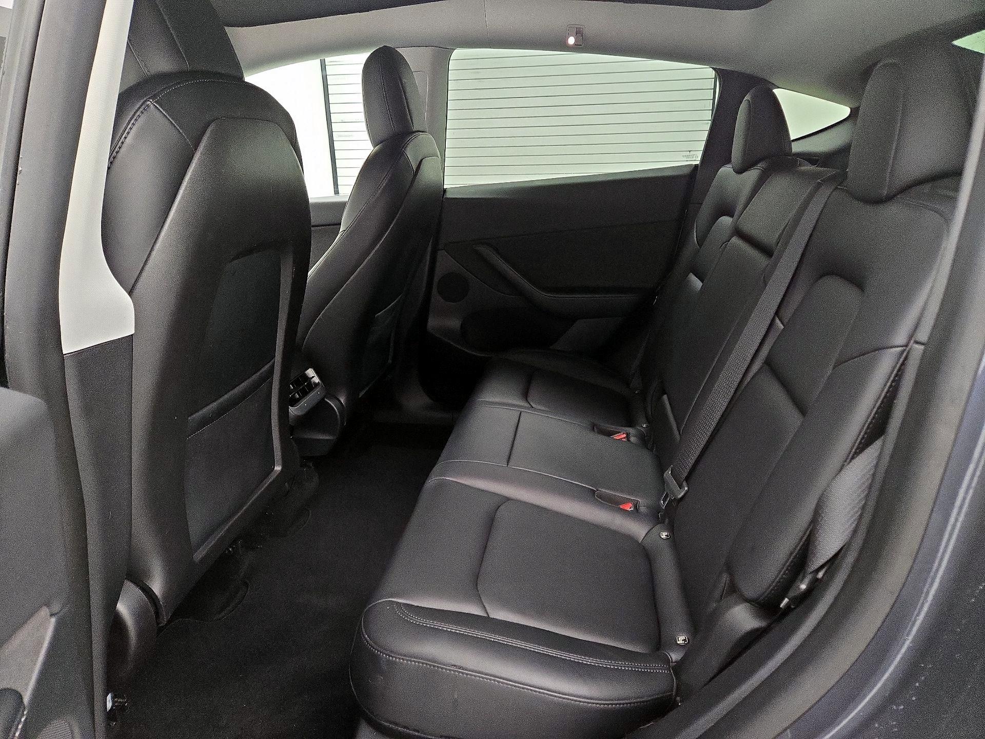 Thumbnail: 2022 Tesla Model Y - 18