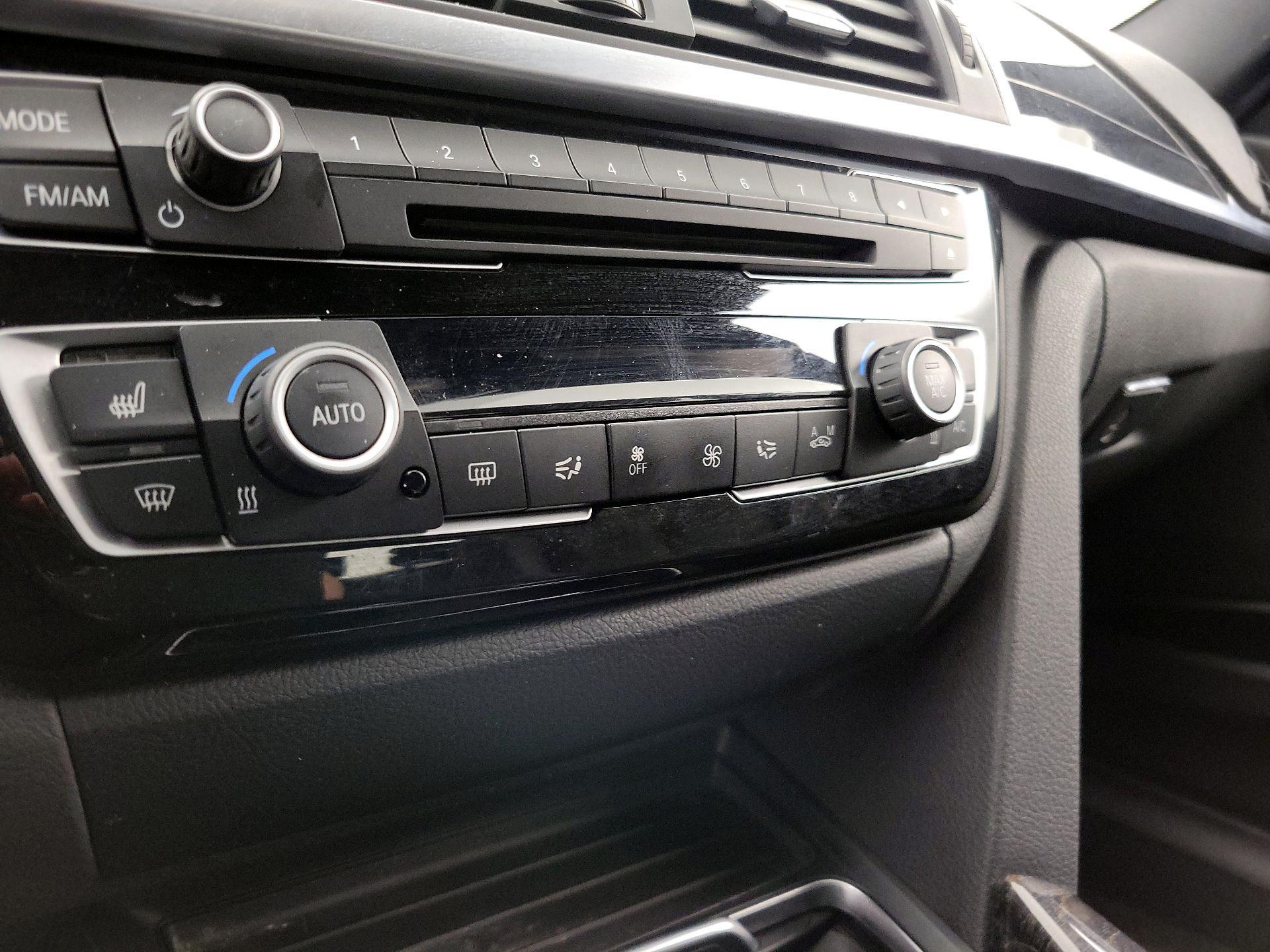 Thumbnail: 2017 BMW 3 Series - 17