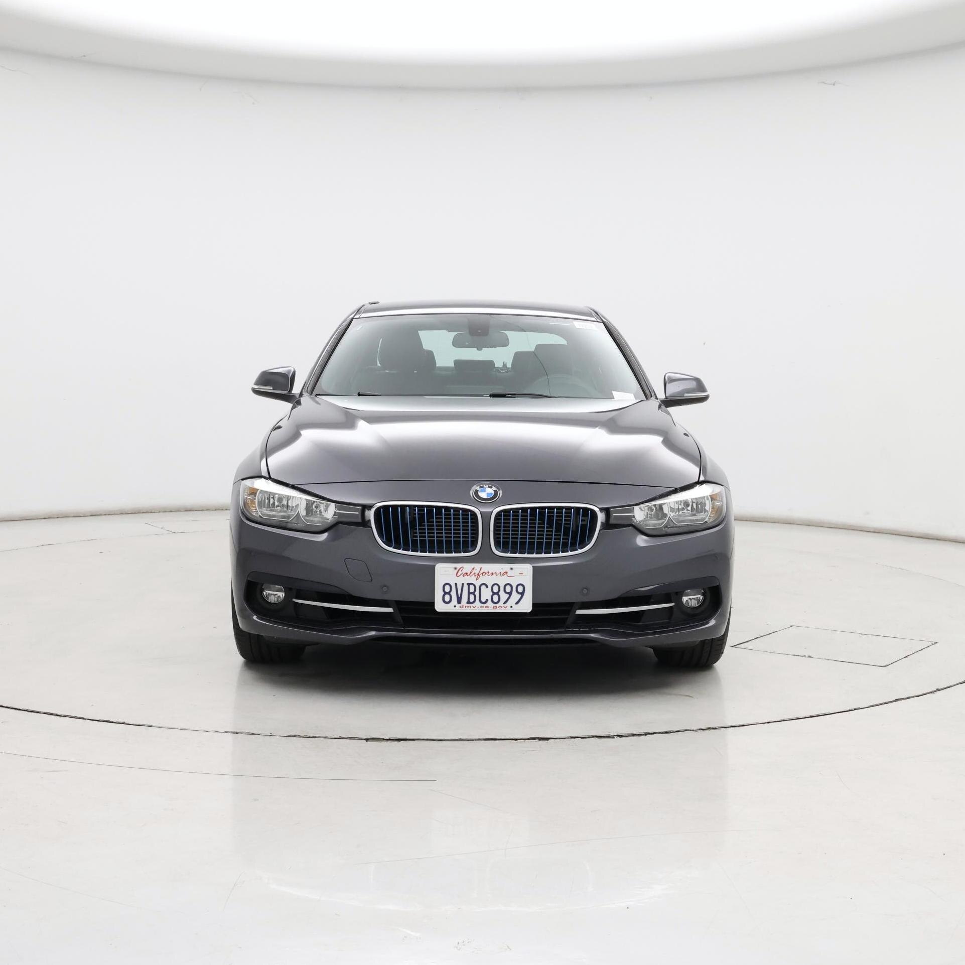 Thumbnail: 2017 BMW 3 Series - 5