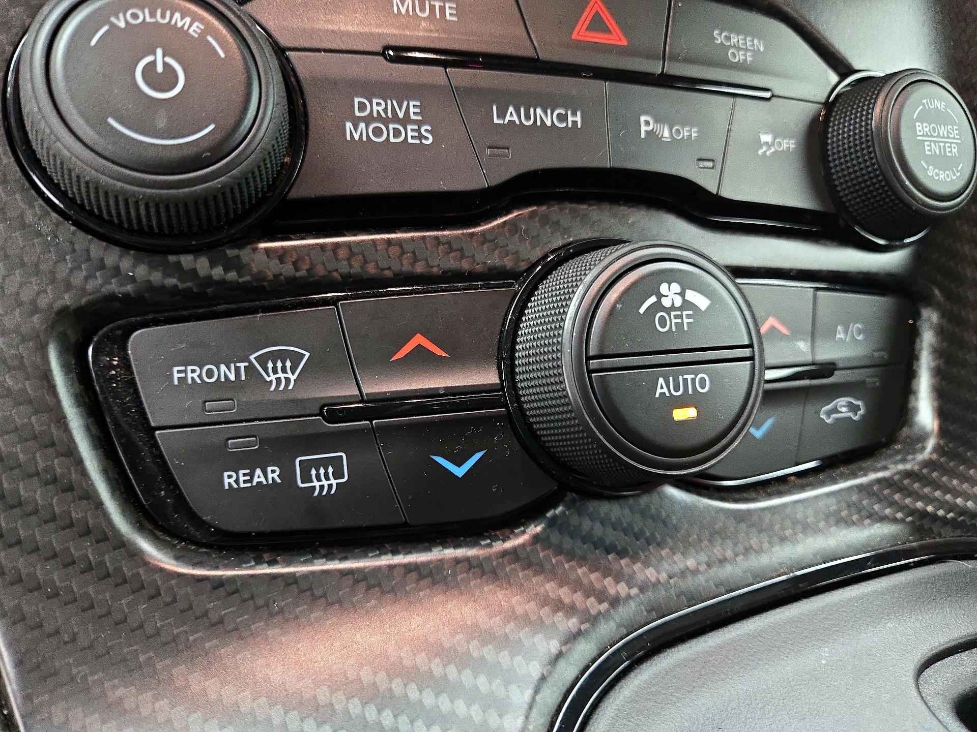 Thumbnail: 2020 Dodge Challenger - 16