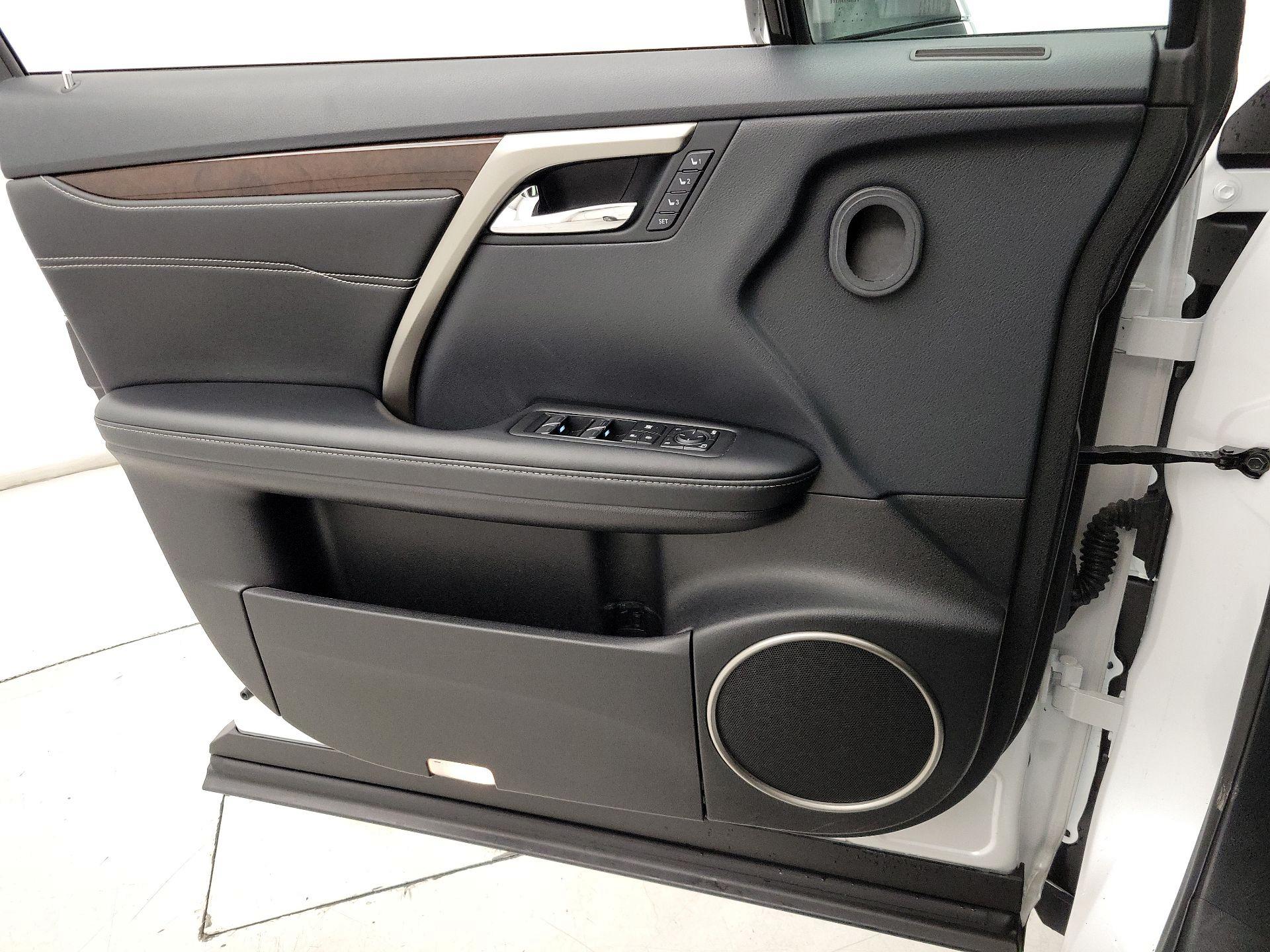 Thumbnail: 2019 Lexus RX - 12