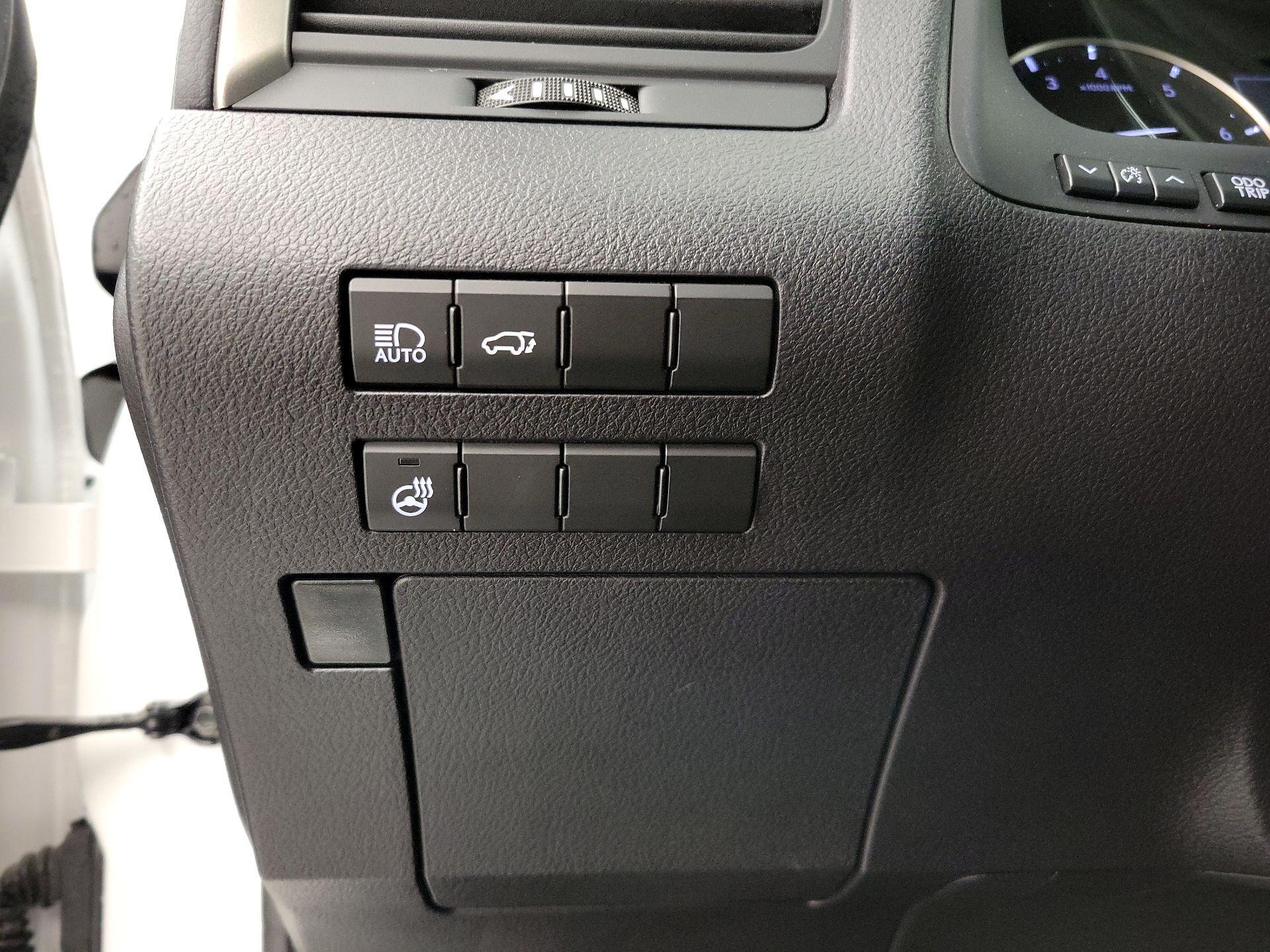 Thumbnail: 2019 Lexus RX - 13