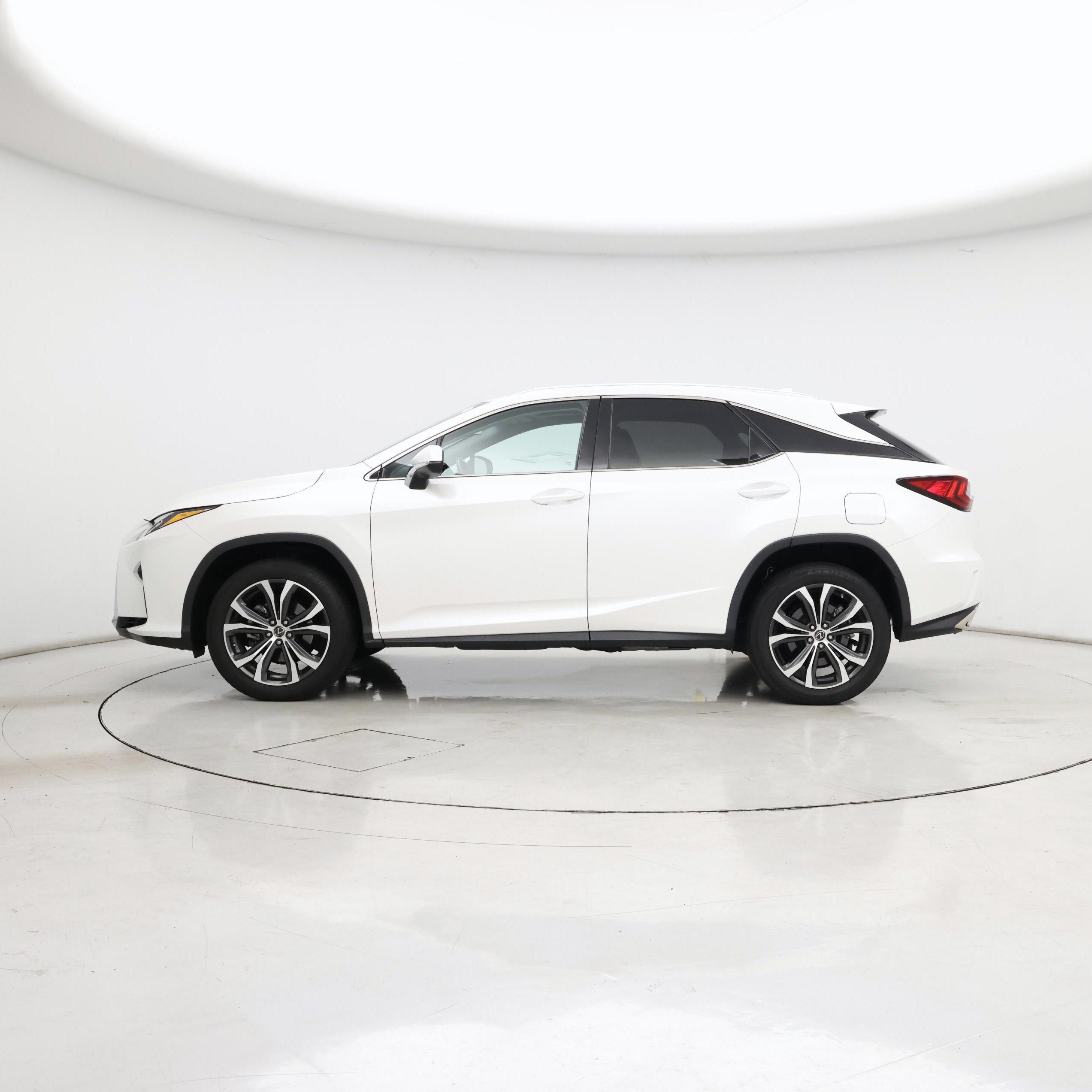 Thumbnail: 2019 Lexus RX - 3