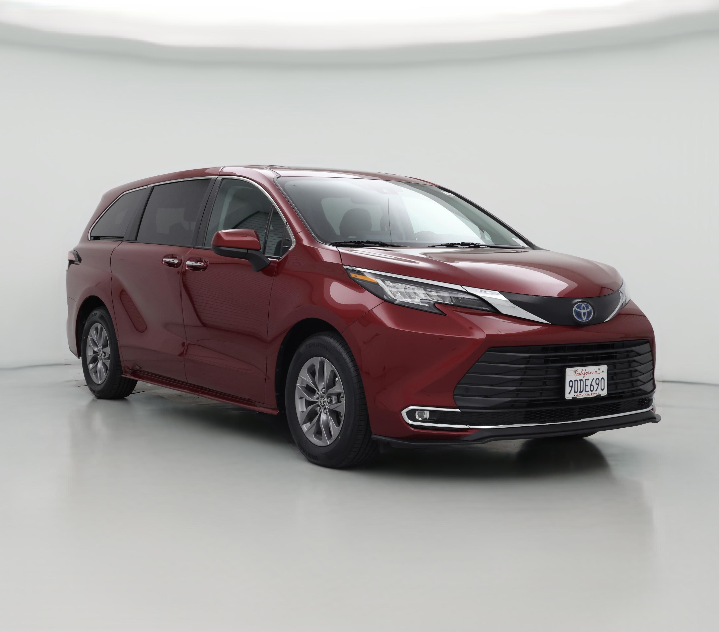 Thumbnail: 2022 Toyota Sienna - 1