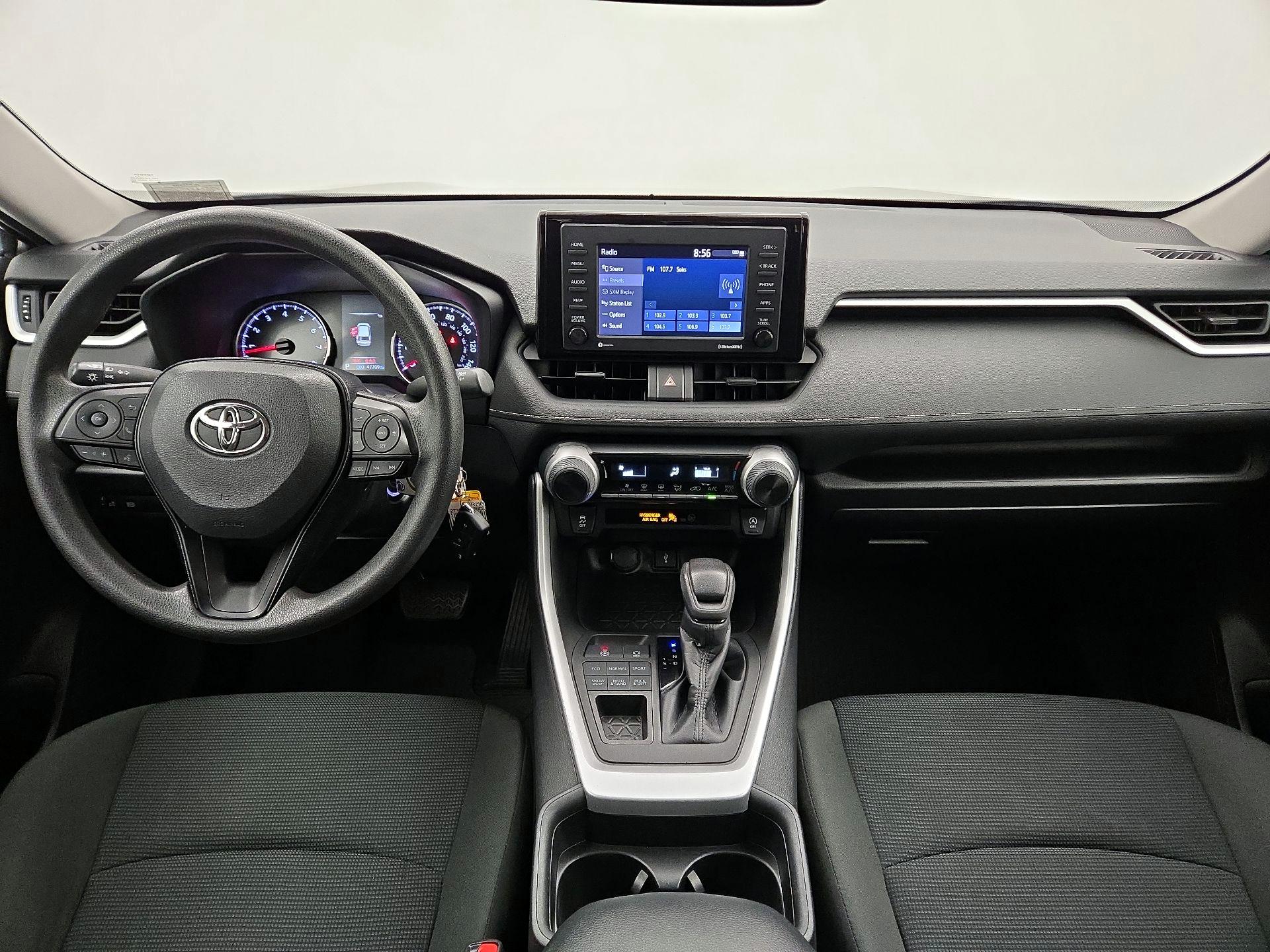 Thumbnail: 2021 Toyota RAV4 - 9