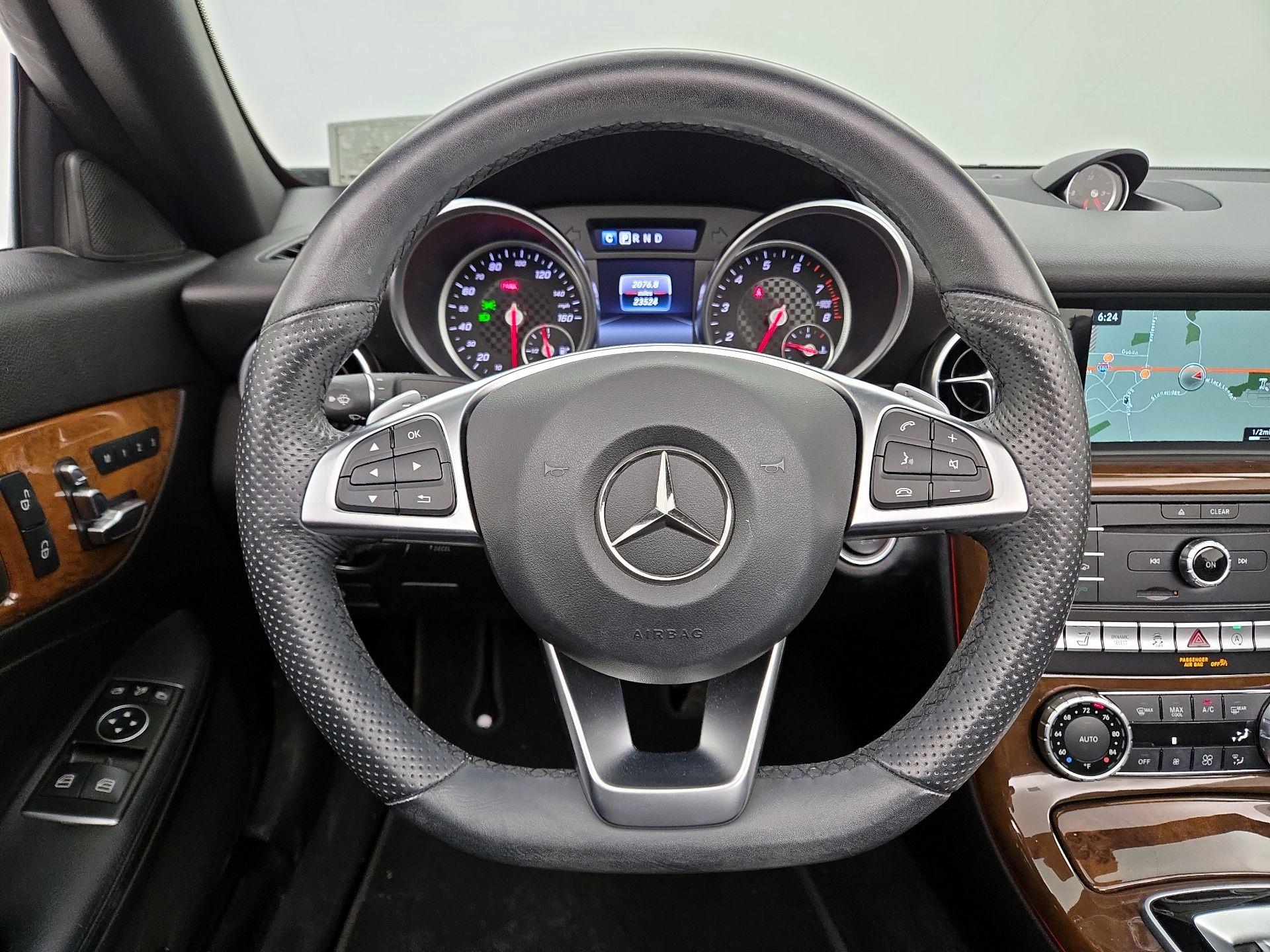 Thumbnail: 2017 Mercedes-Benz SLC - 10