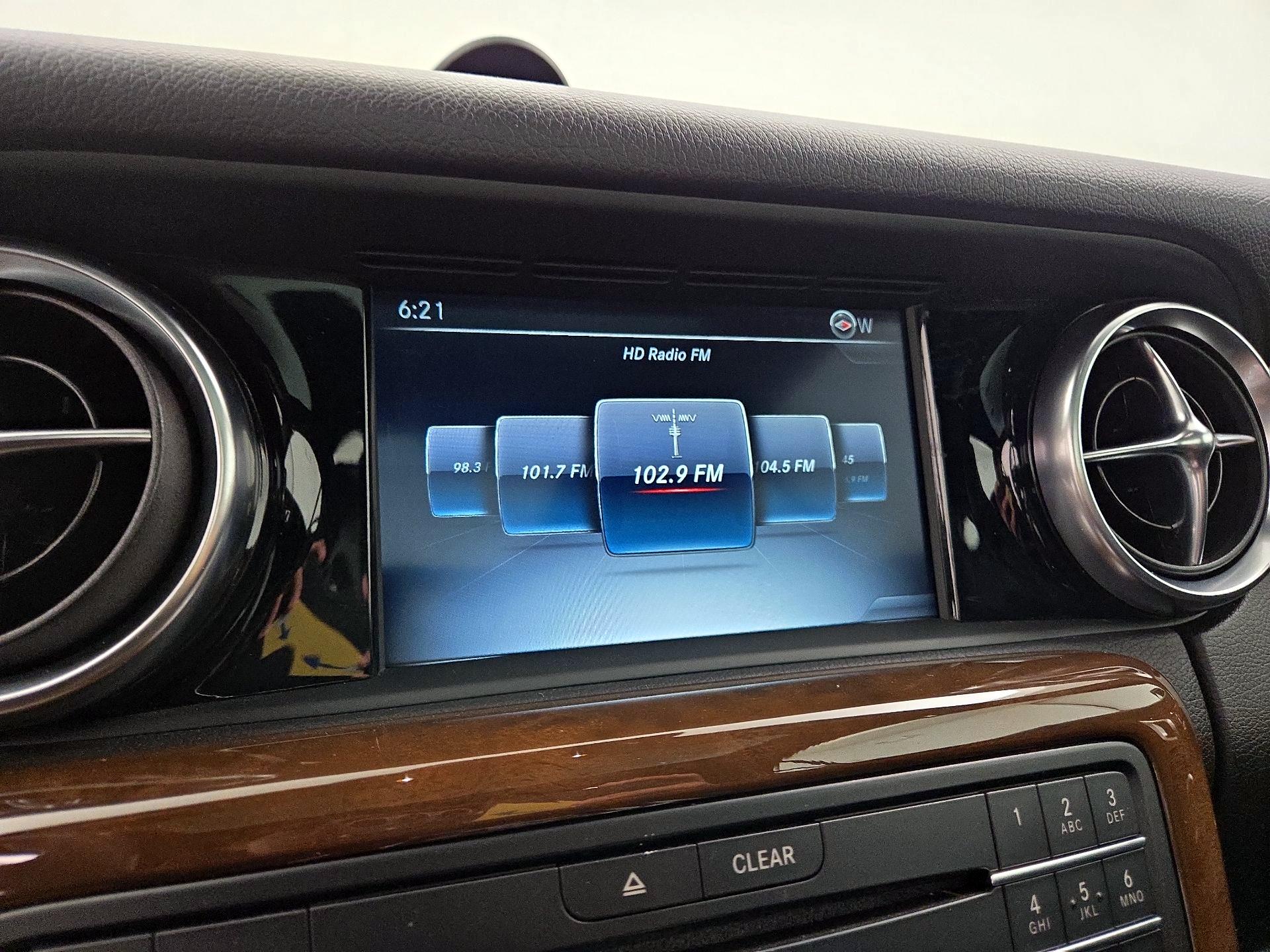 Thumbnail: 2017 Mercedes-Benz SLC - 16