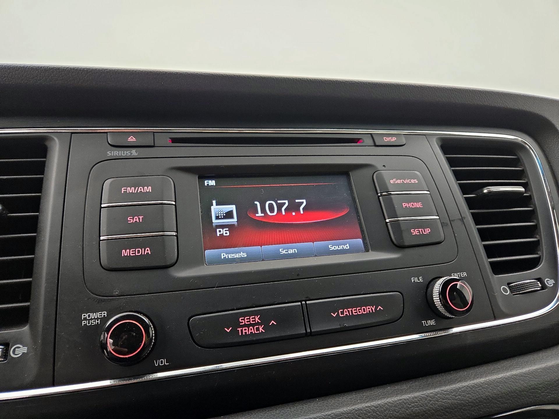 Thumbnail: 2016 Kia Sedona - 15