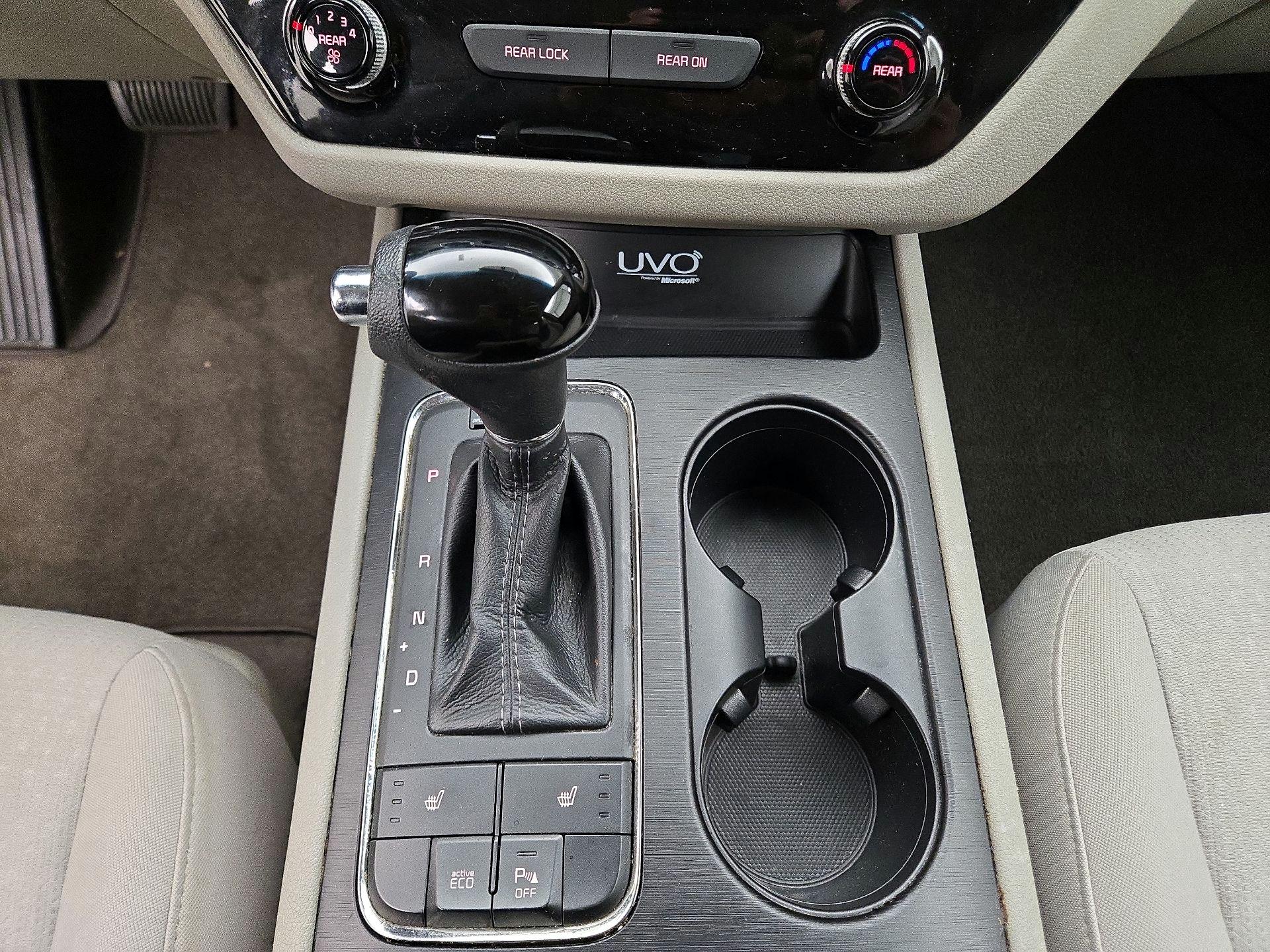 Thumbnail: 2016 Kia Sedona - 17