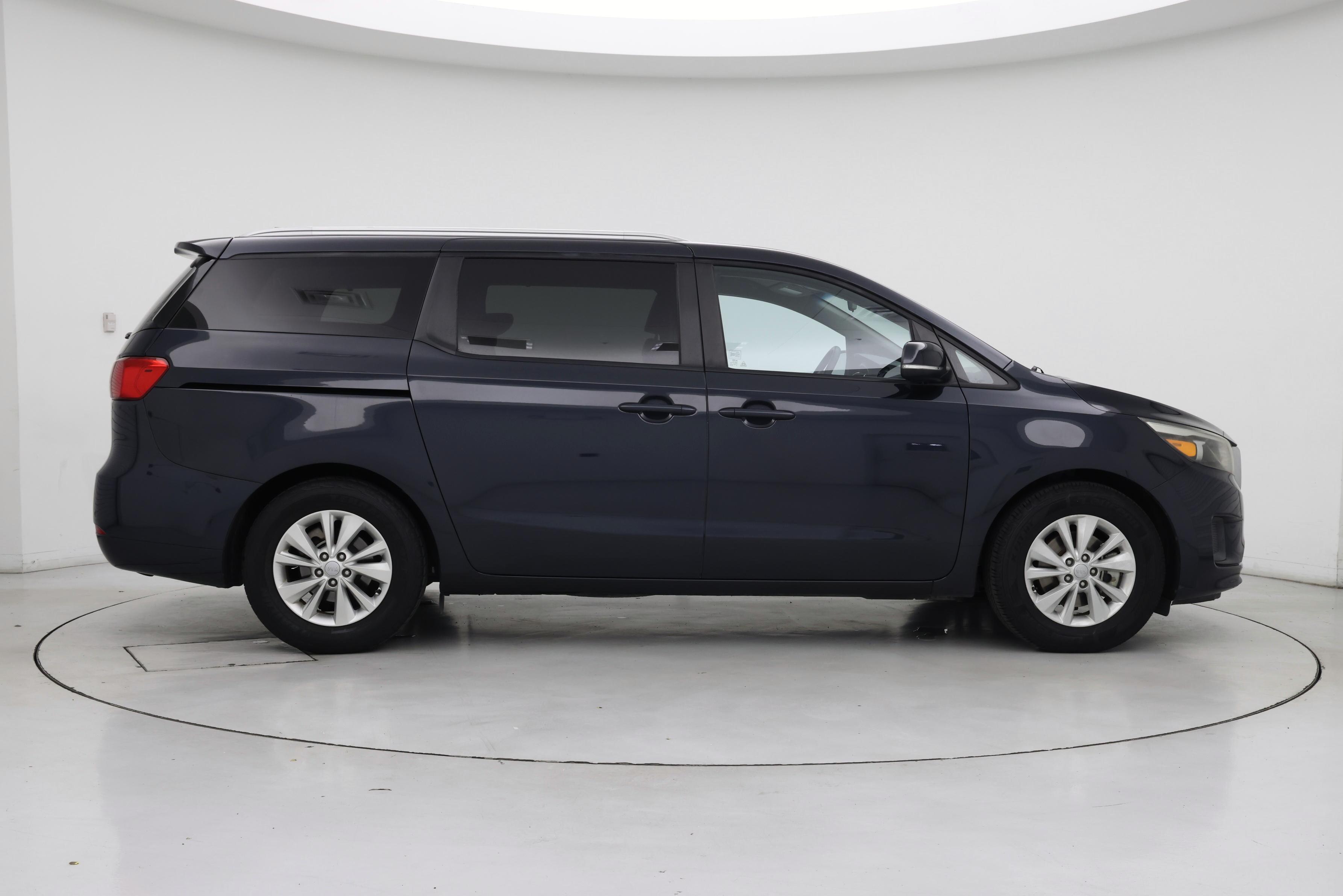Thumbnail: 2016 Kia Sedona - 7
