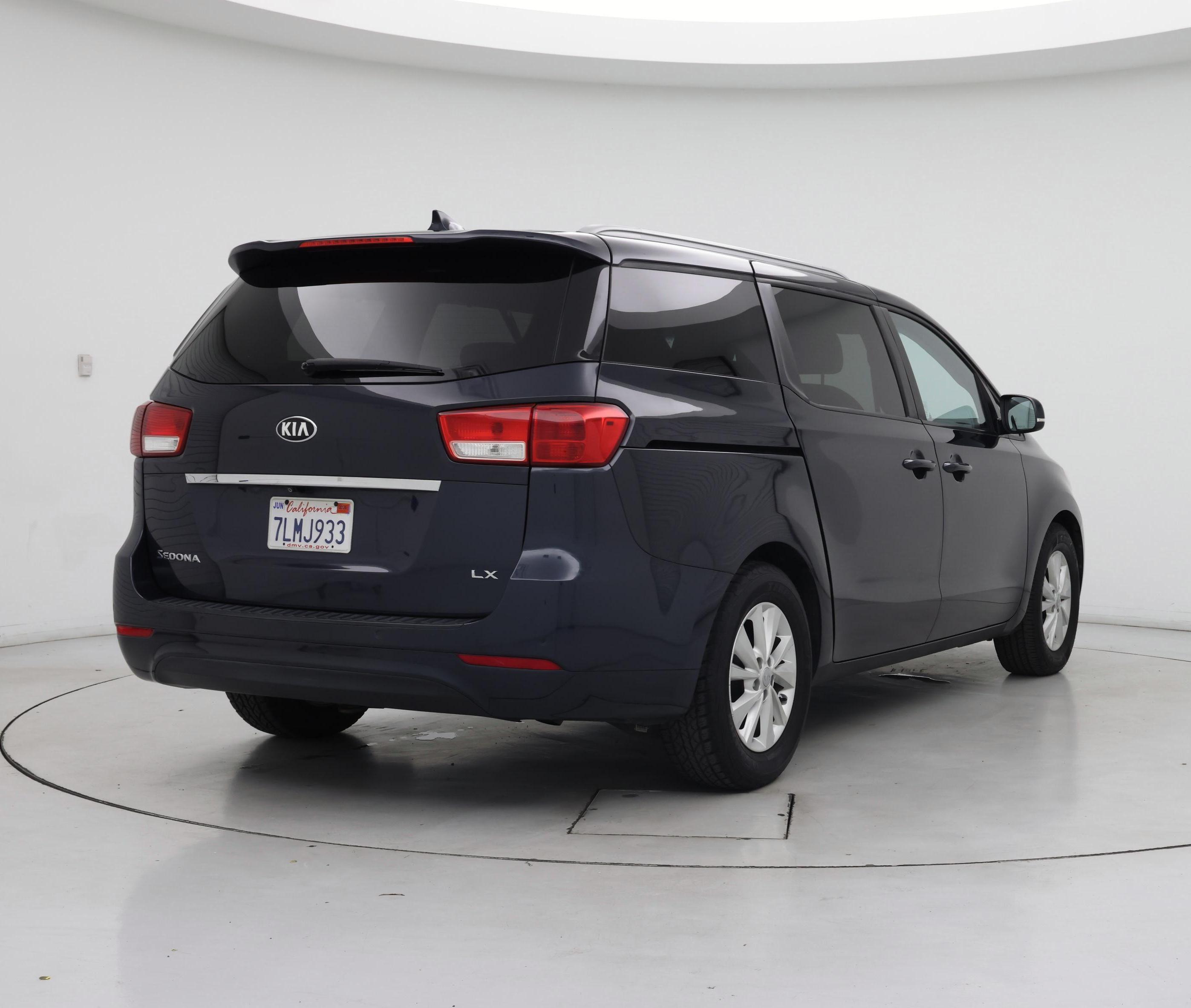 Thumbnail: 2016 Kia Sedona - 8