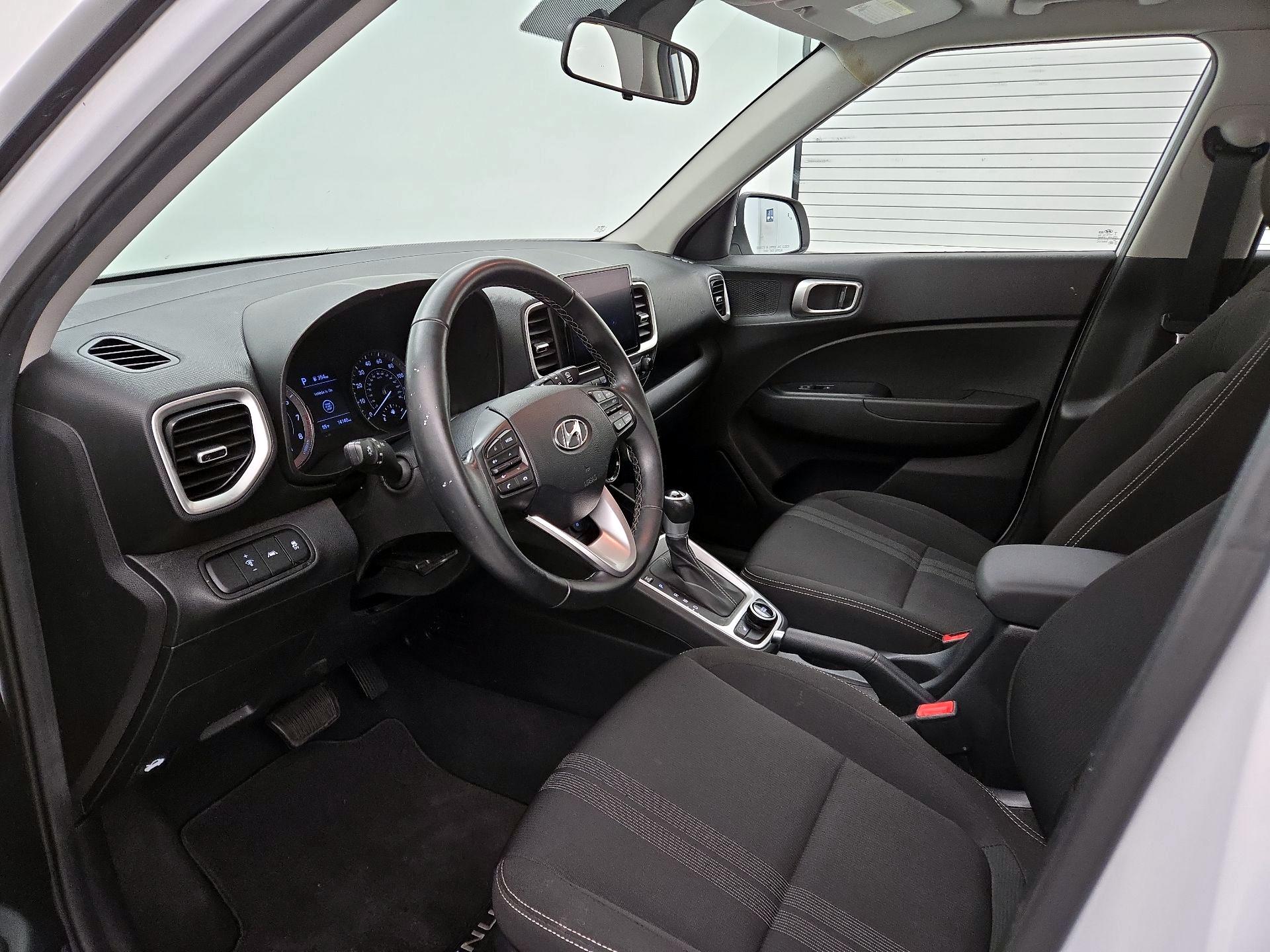 Thumbnail: 2021 Hyundai Venue - 11