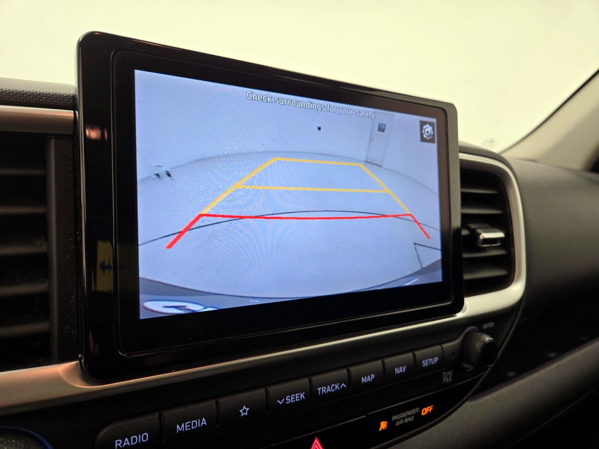 Thumbnail: 2021 Hyundai Venue - 14