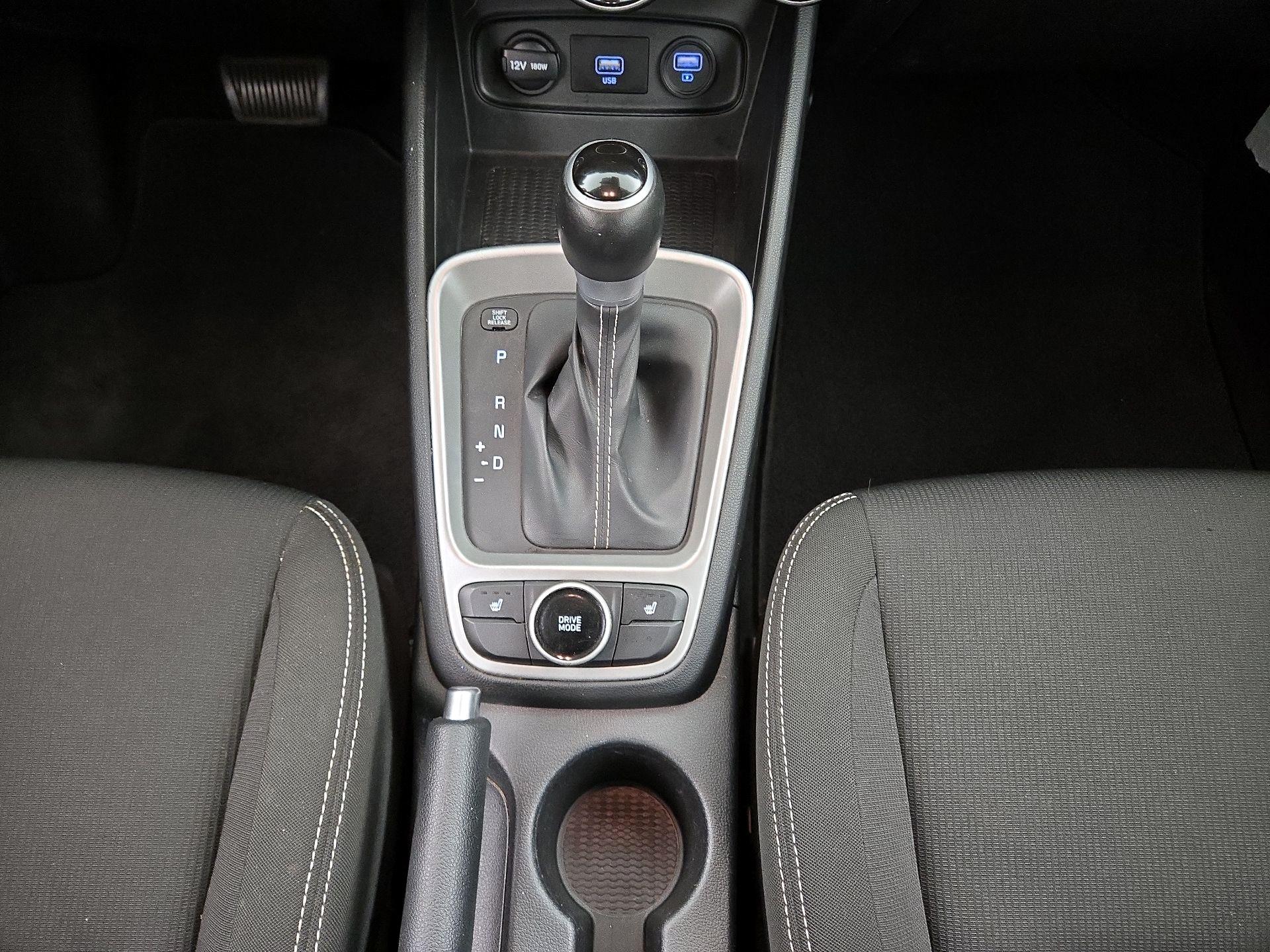 Thumbnail: 2021 Hyundai Venue - 17